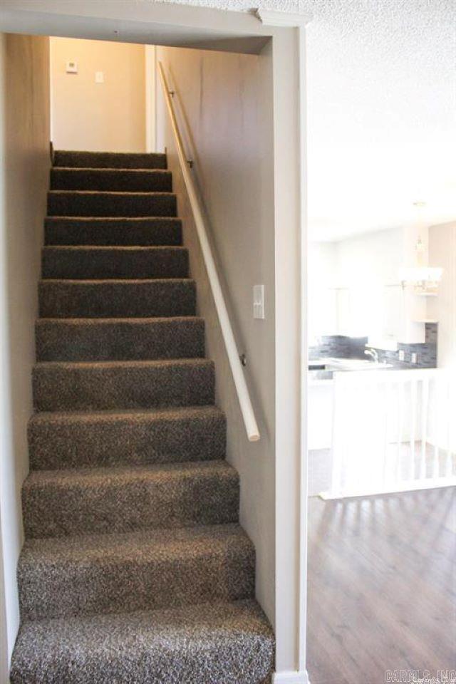 PARKWAY PLACE - Residential Lease