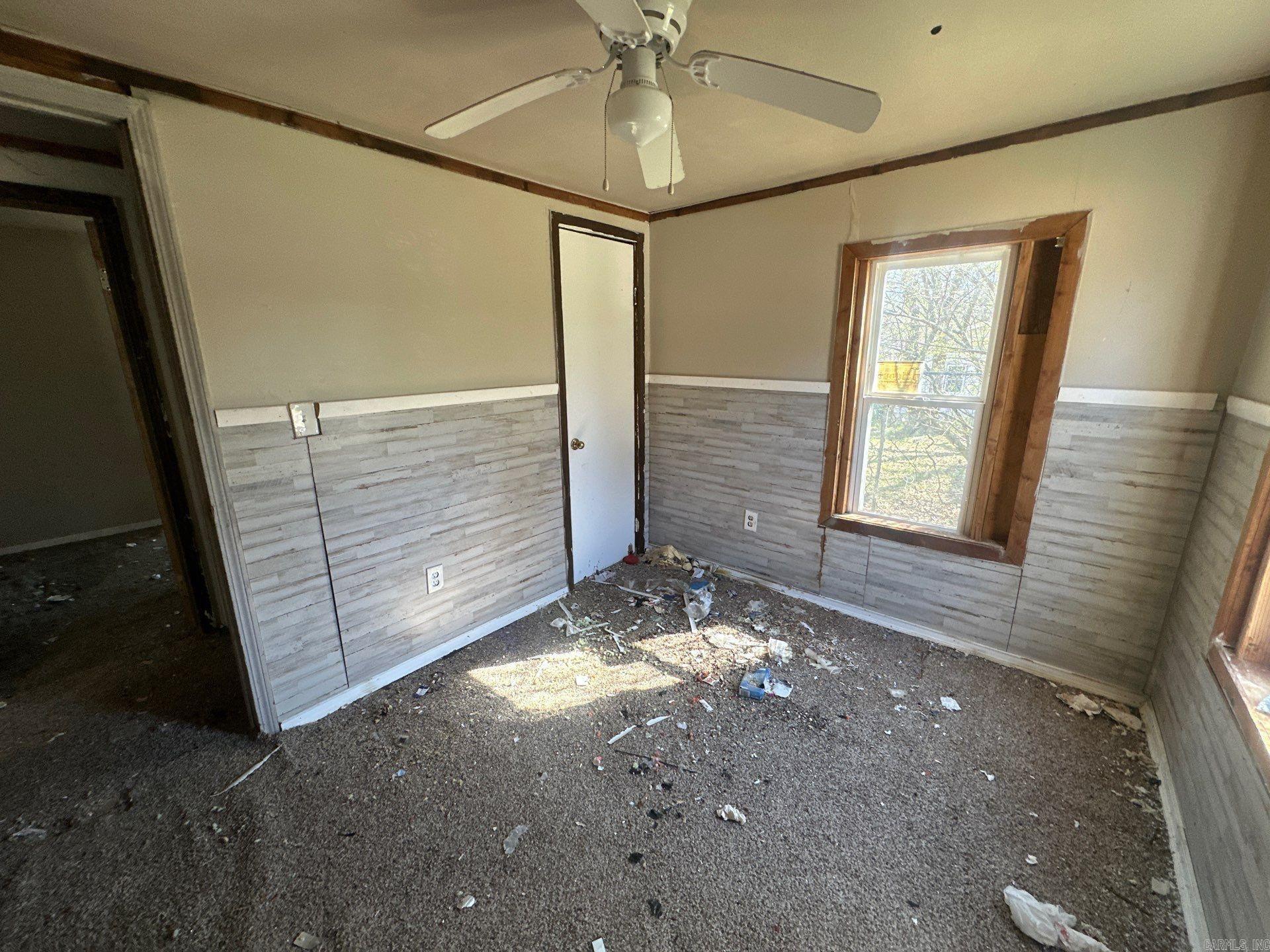 SOUTH HILL - Residential