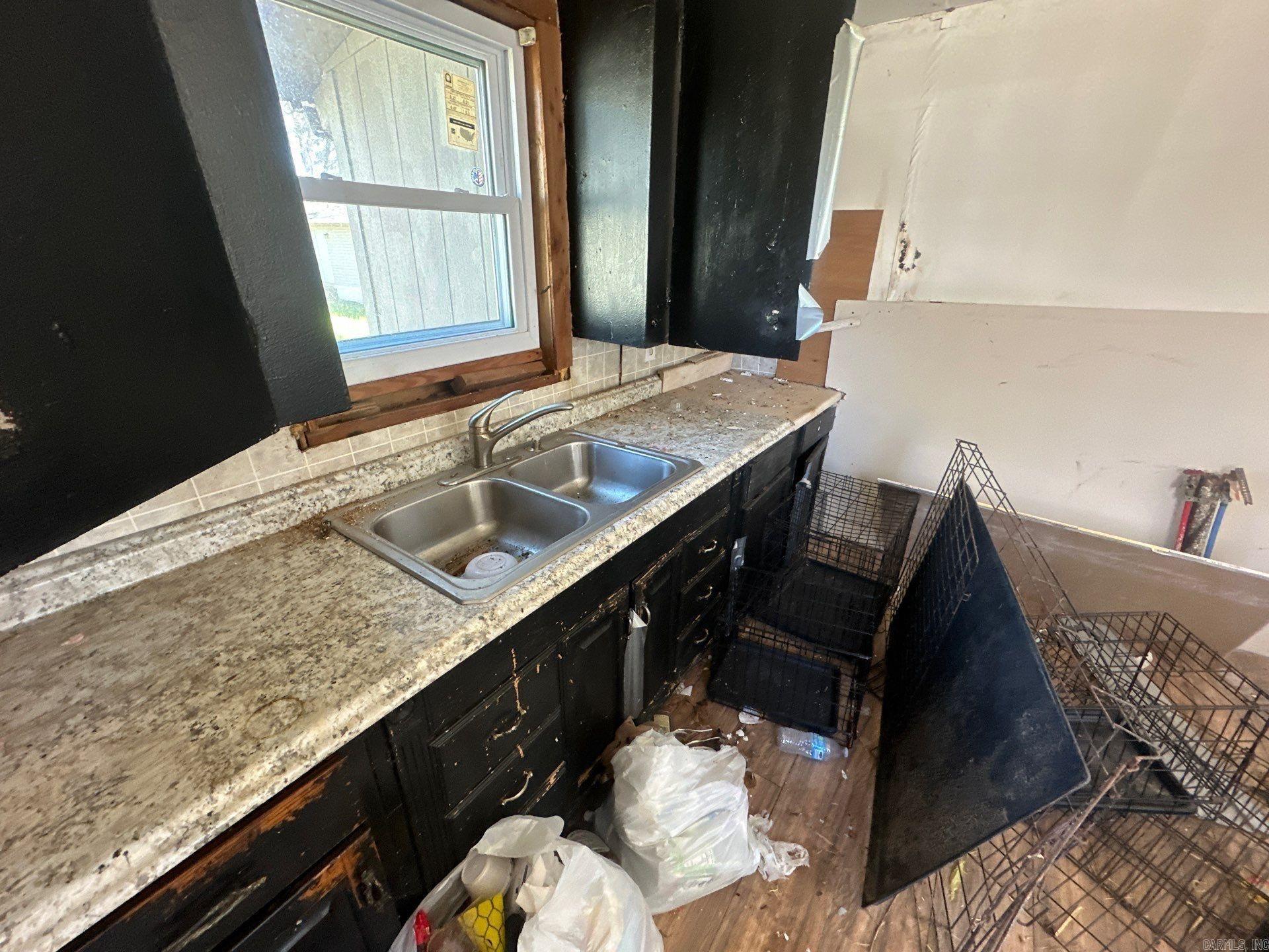 SOUTH HILL - Residential