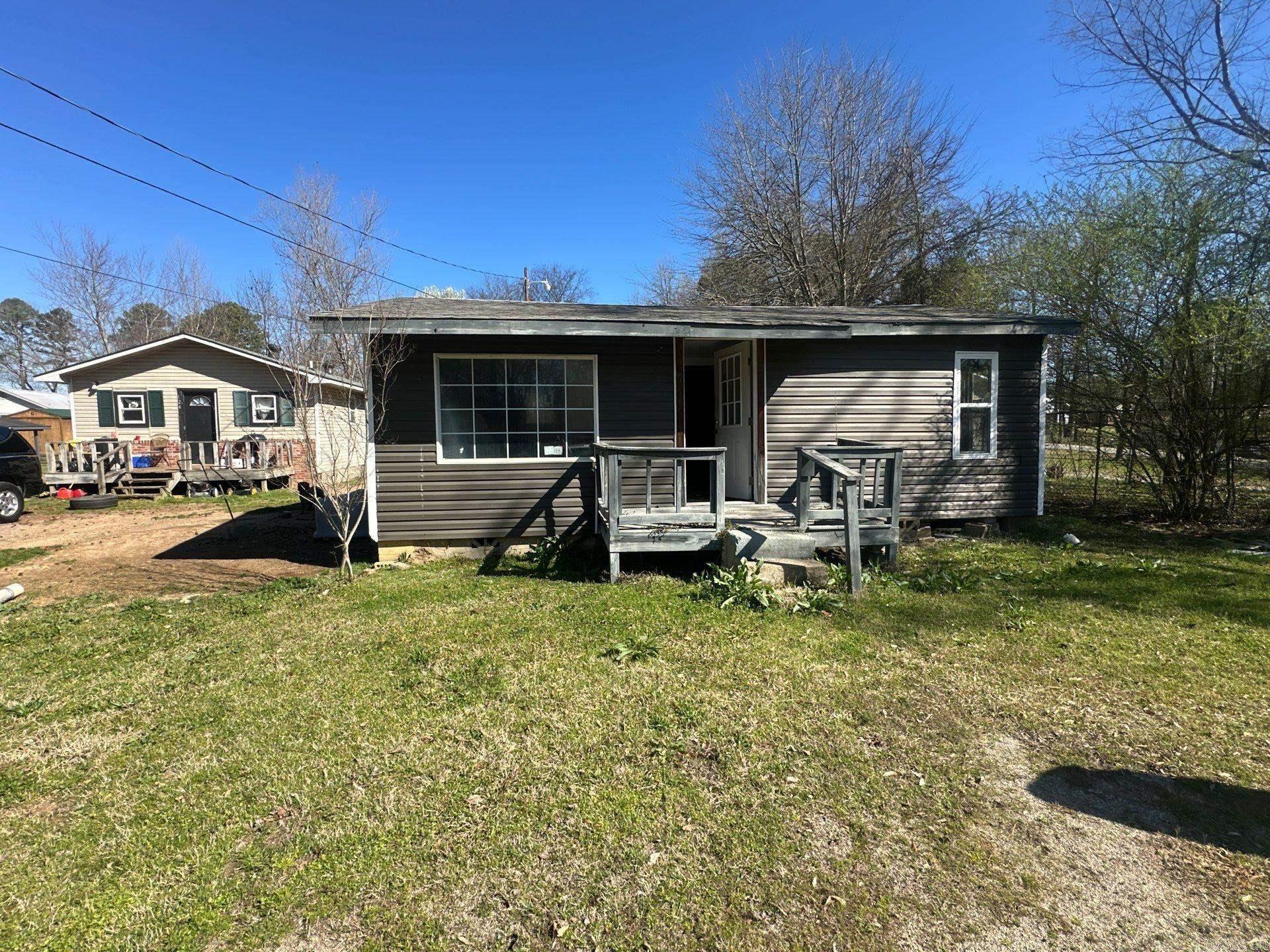 SOUTH HILL - Residential