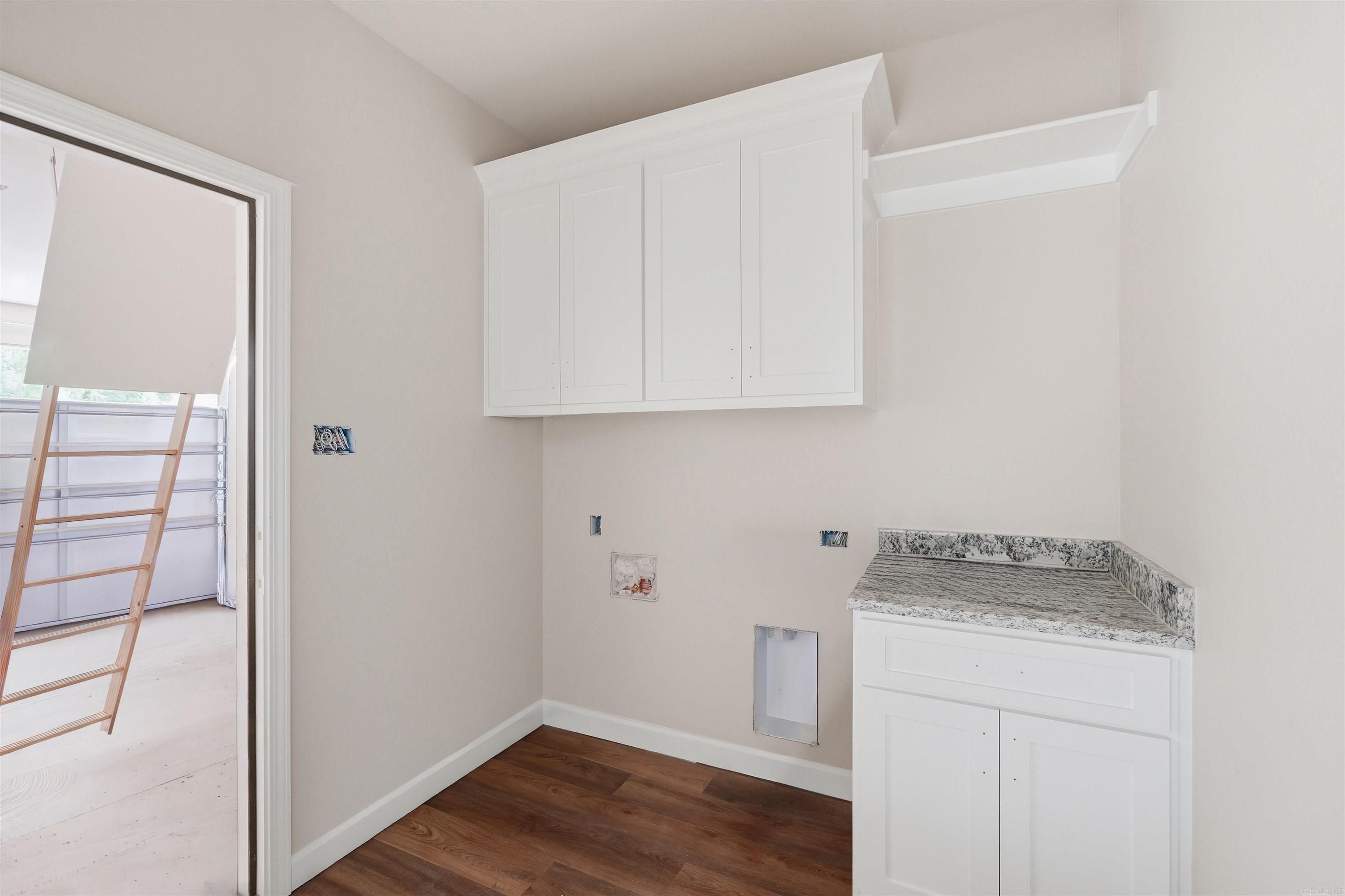 MOUNT TABOR ESTATES - Residential