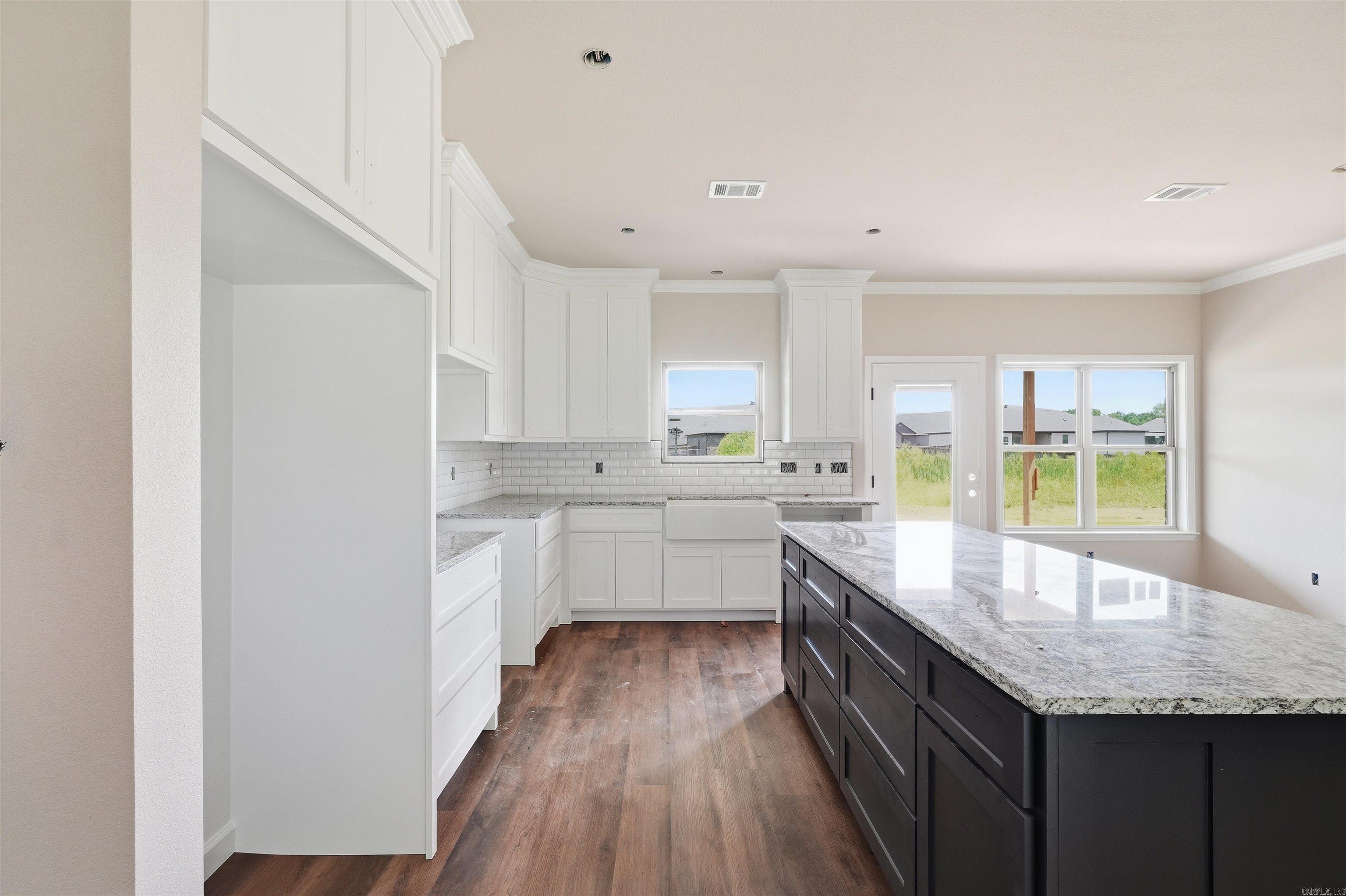 MOUNT TABOR ESTATES - Residential