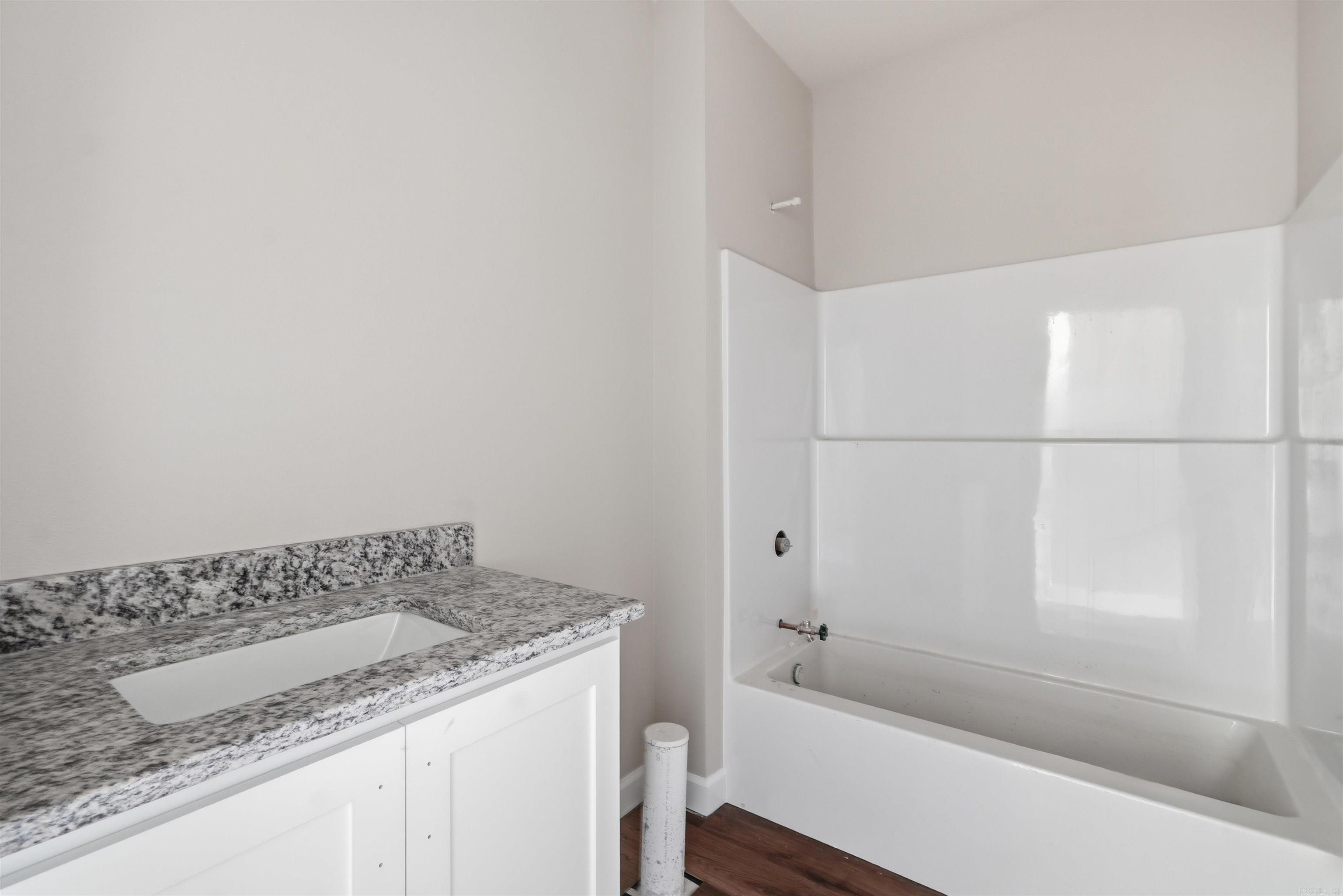MOUNT TABOR ESTATES - Residential