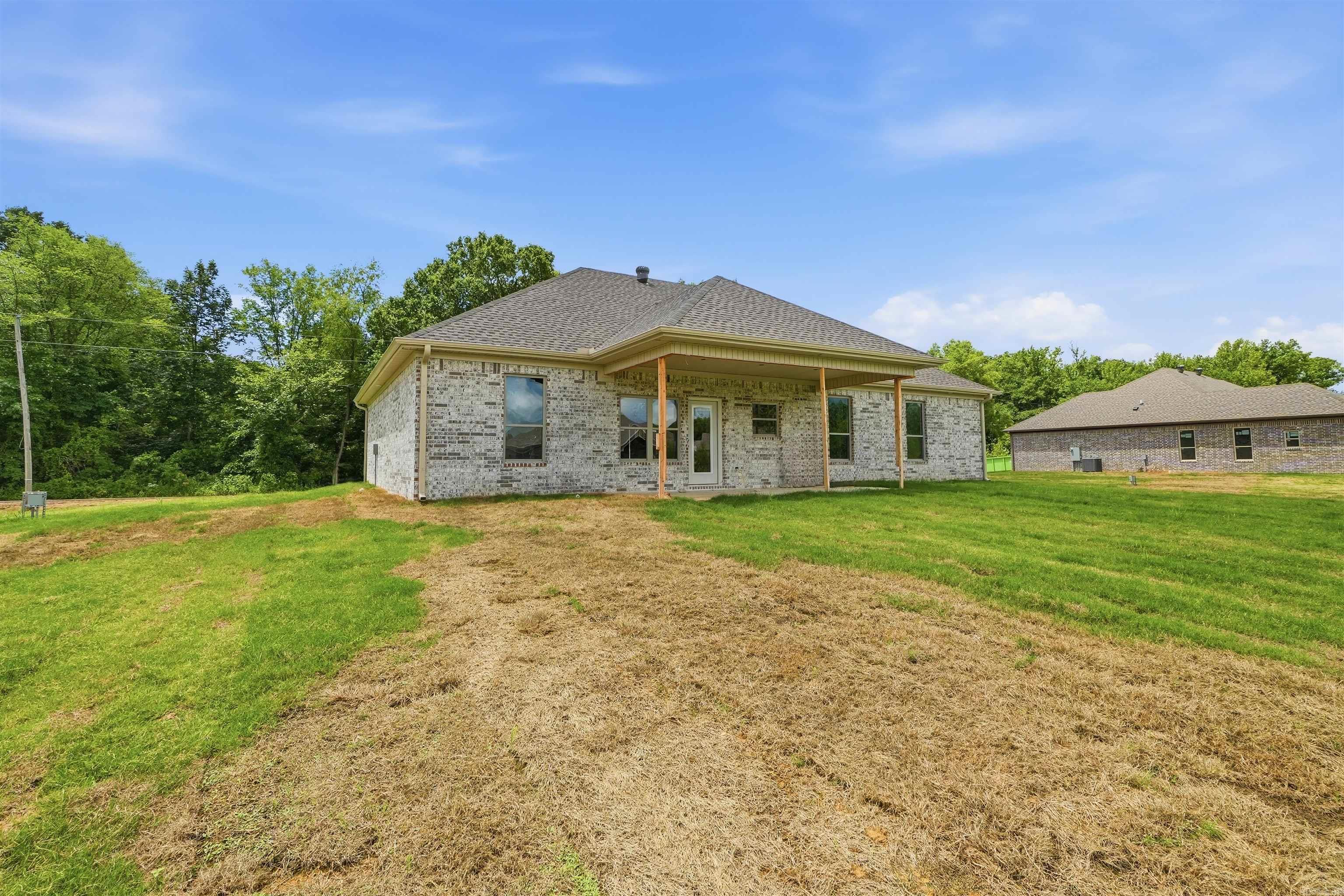 MOUNT TABOR ESTATES - Residential