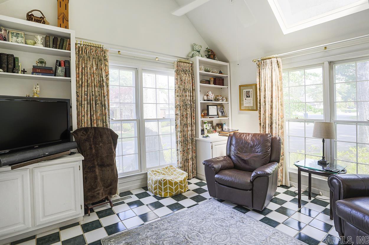 FOREST HEIGHTS PLACE - Residential