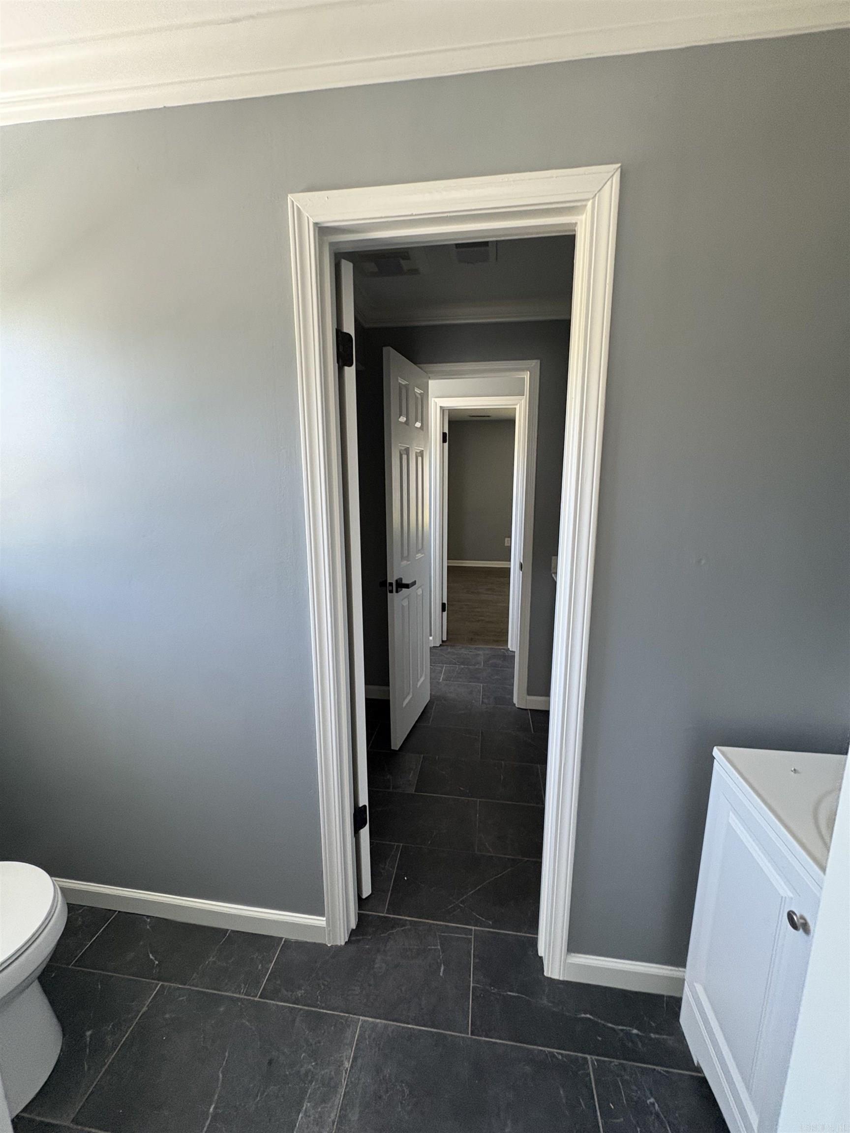 RIVER OAKS - Residential