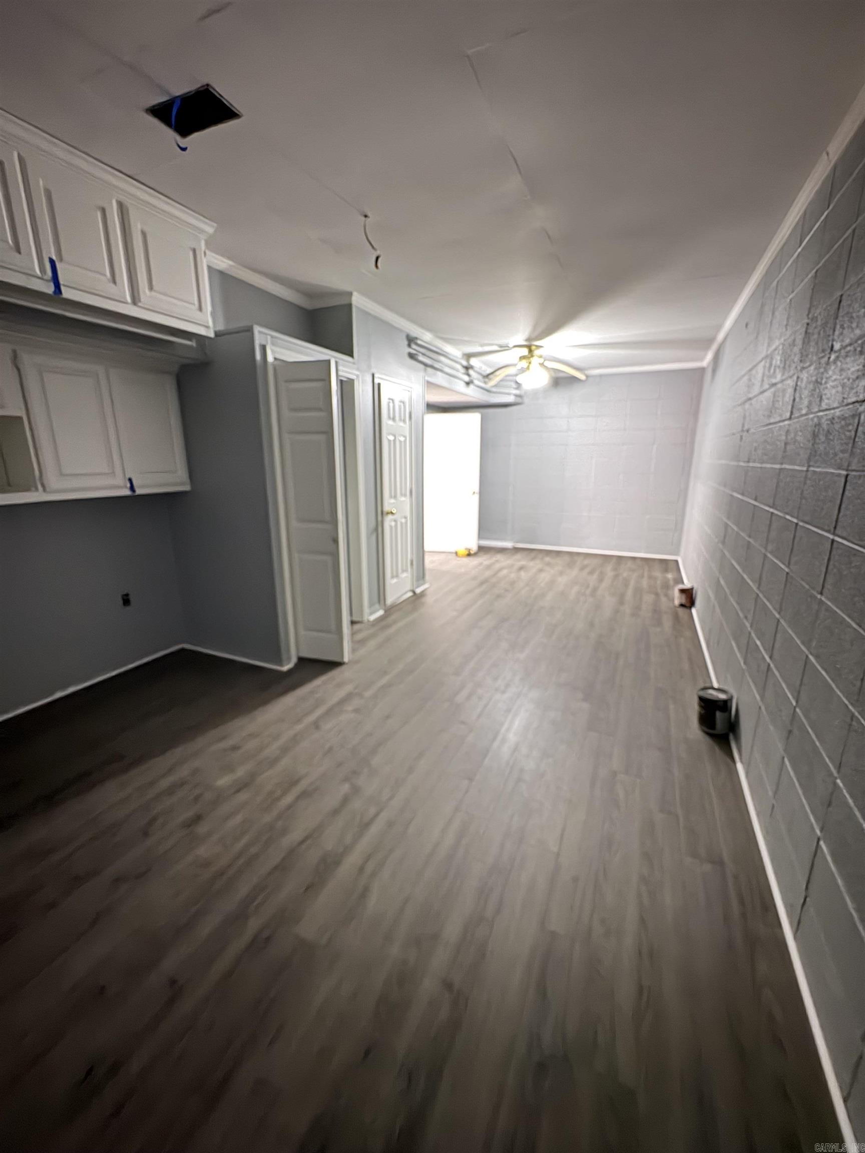 RIVER OAKS - Residential