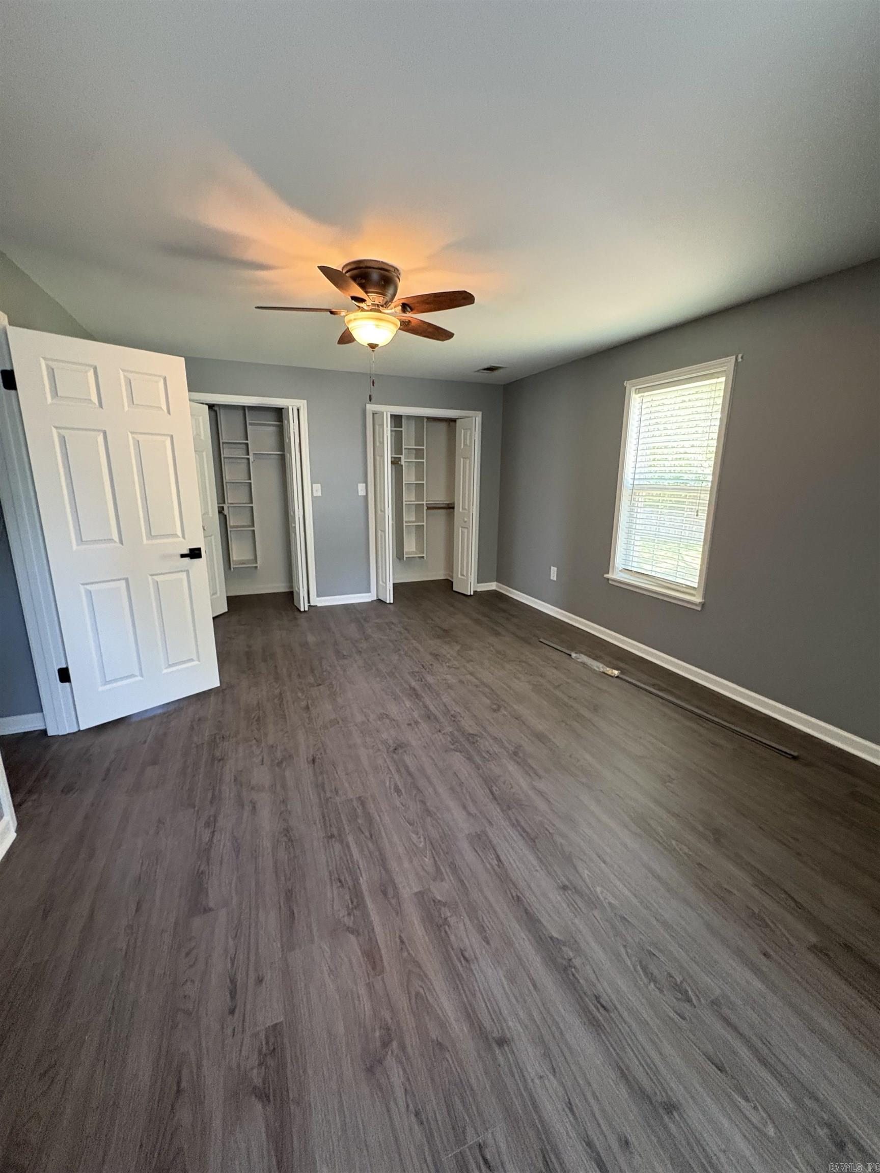 RIVER OAKS - Residential