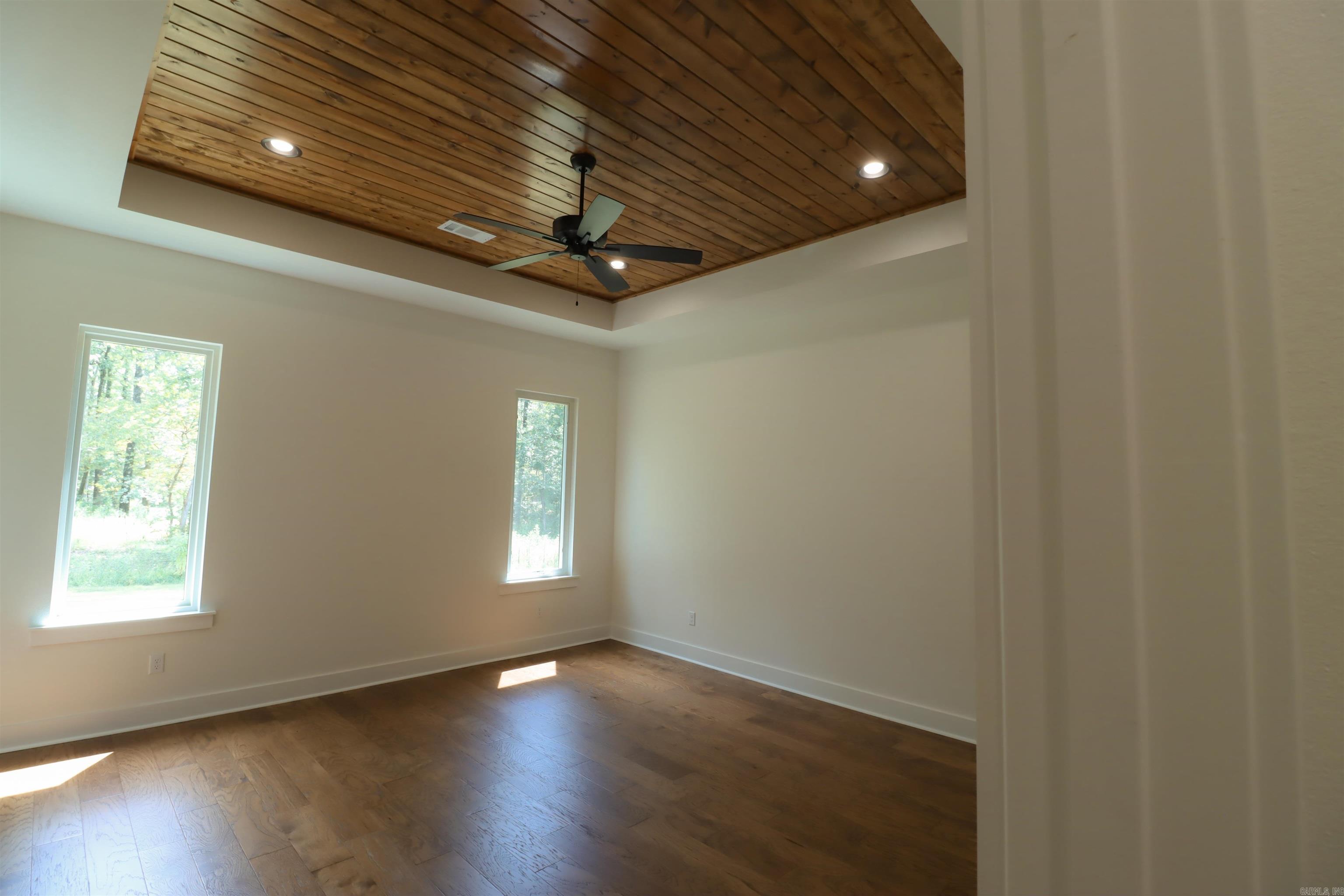 AVILLA MANOR - Residential