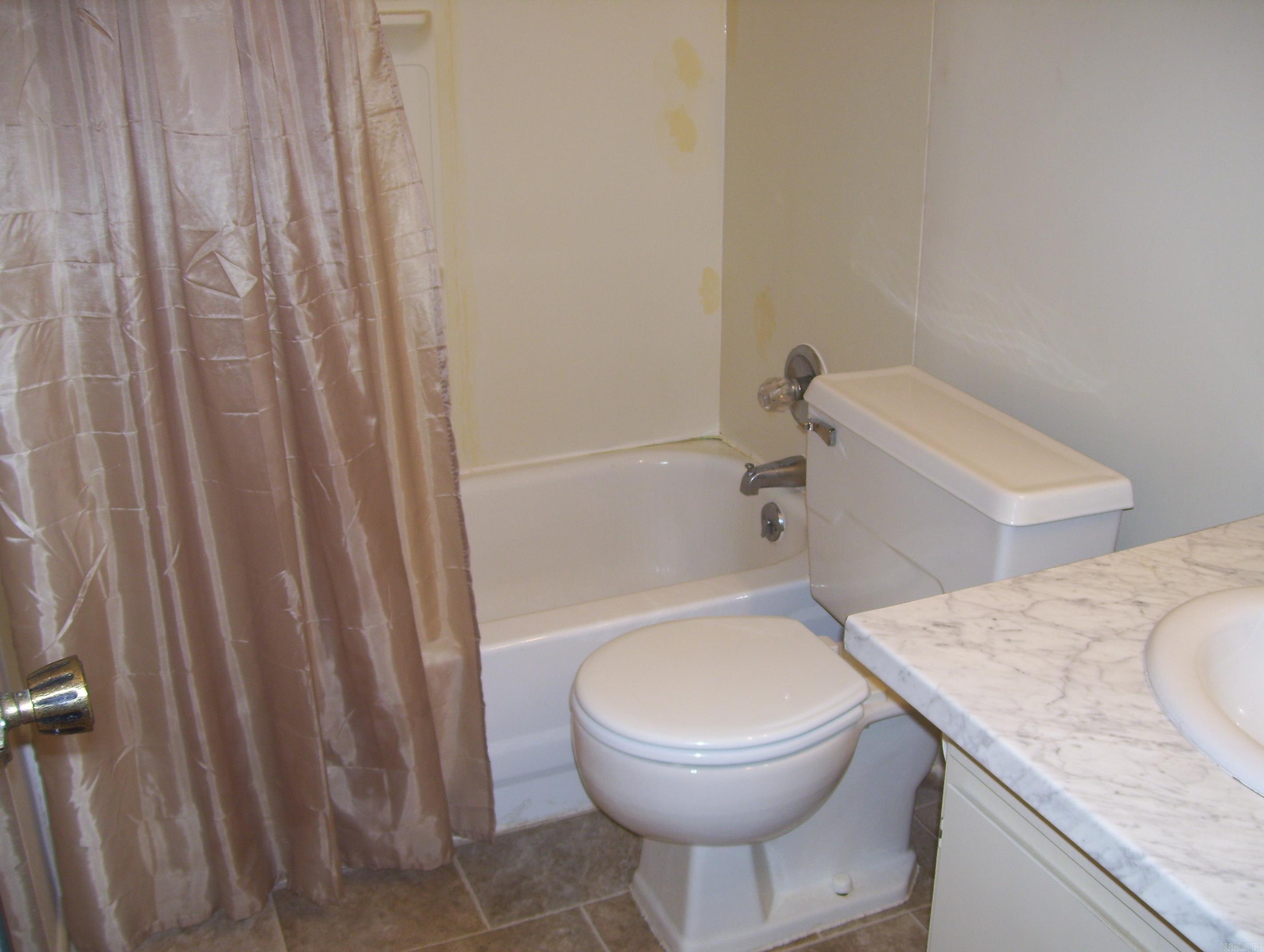 GREENBRIAR HORZ PROP REGIME - Residential