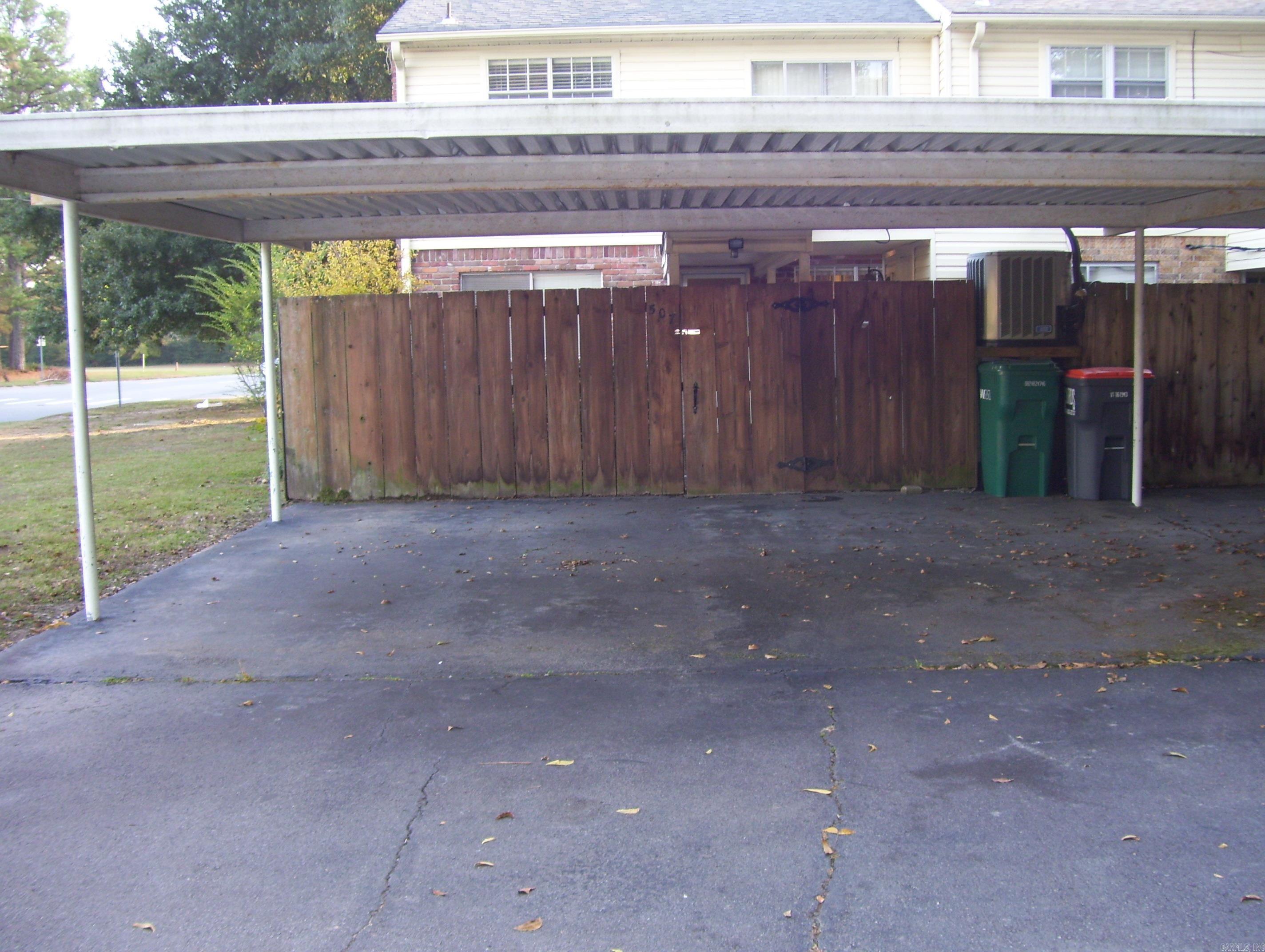 GREENBRIAR HORZ PROP REGIME - Residential