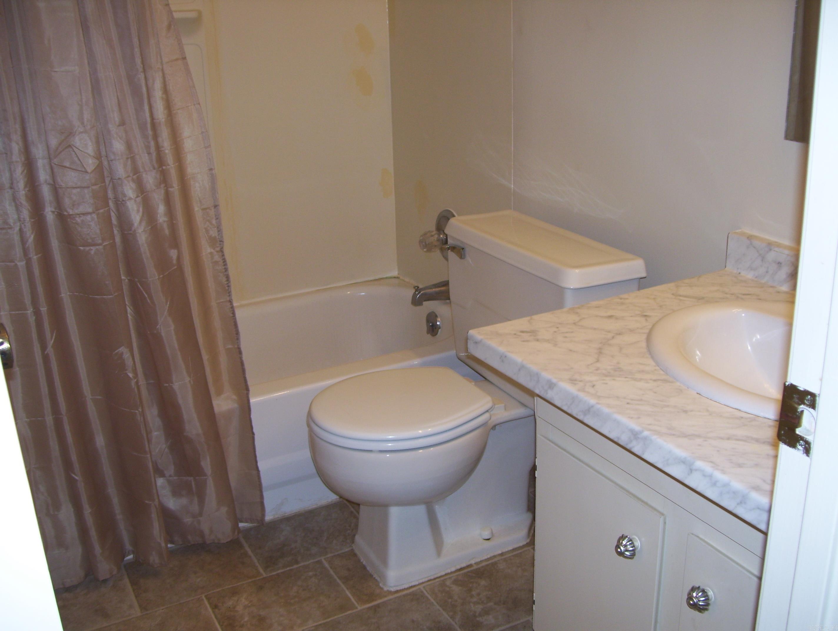 GREENBRIAR HORZ PROP REGIME - Residential