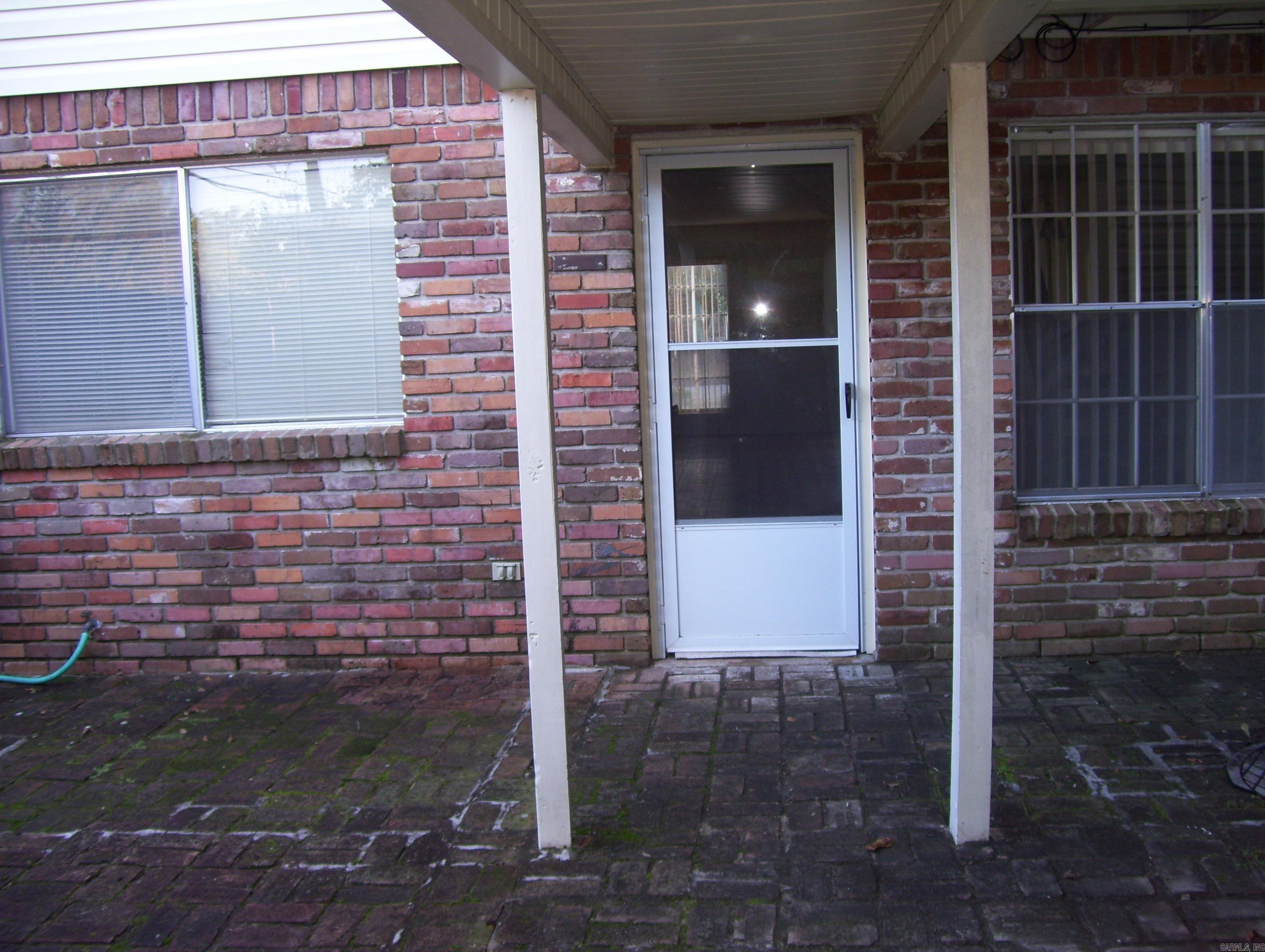 GREENBRIAR HORZ PROP REGIME - Residential