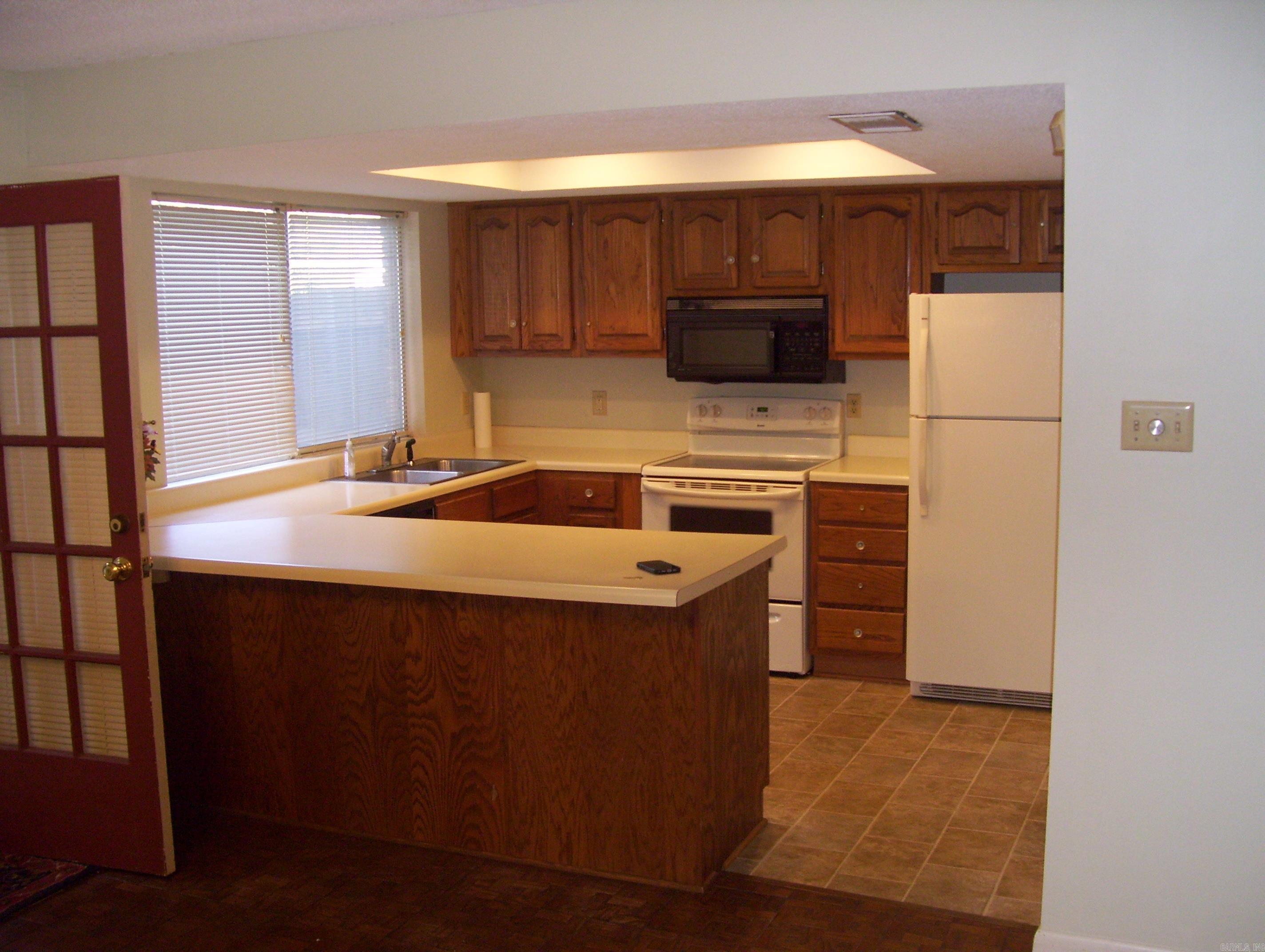 GREENBRIAR HORZ PROP REGIME - Residential