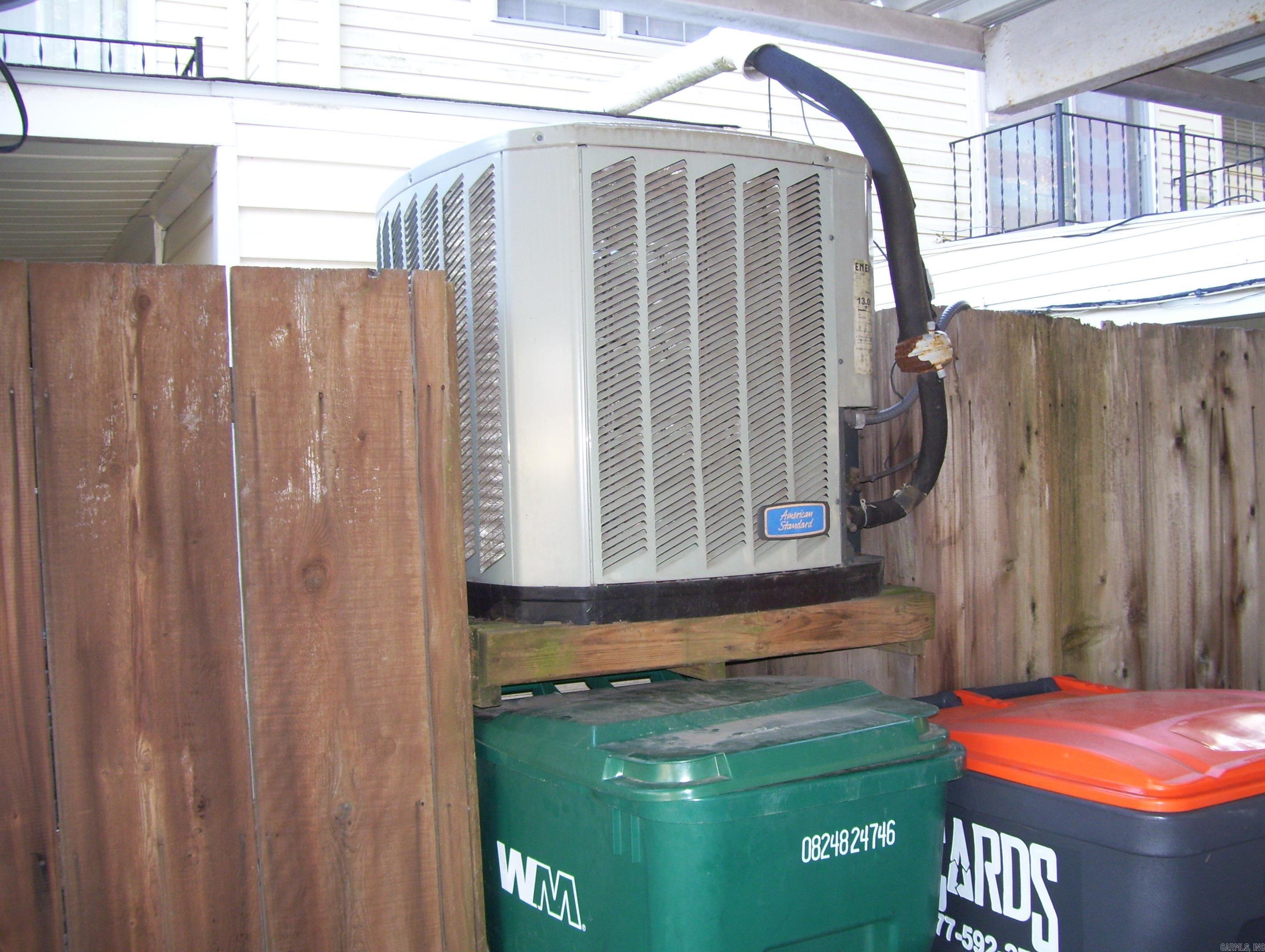 GREENBRIAR HORZ PROP REGIME - Residential