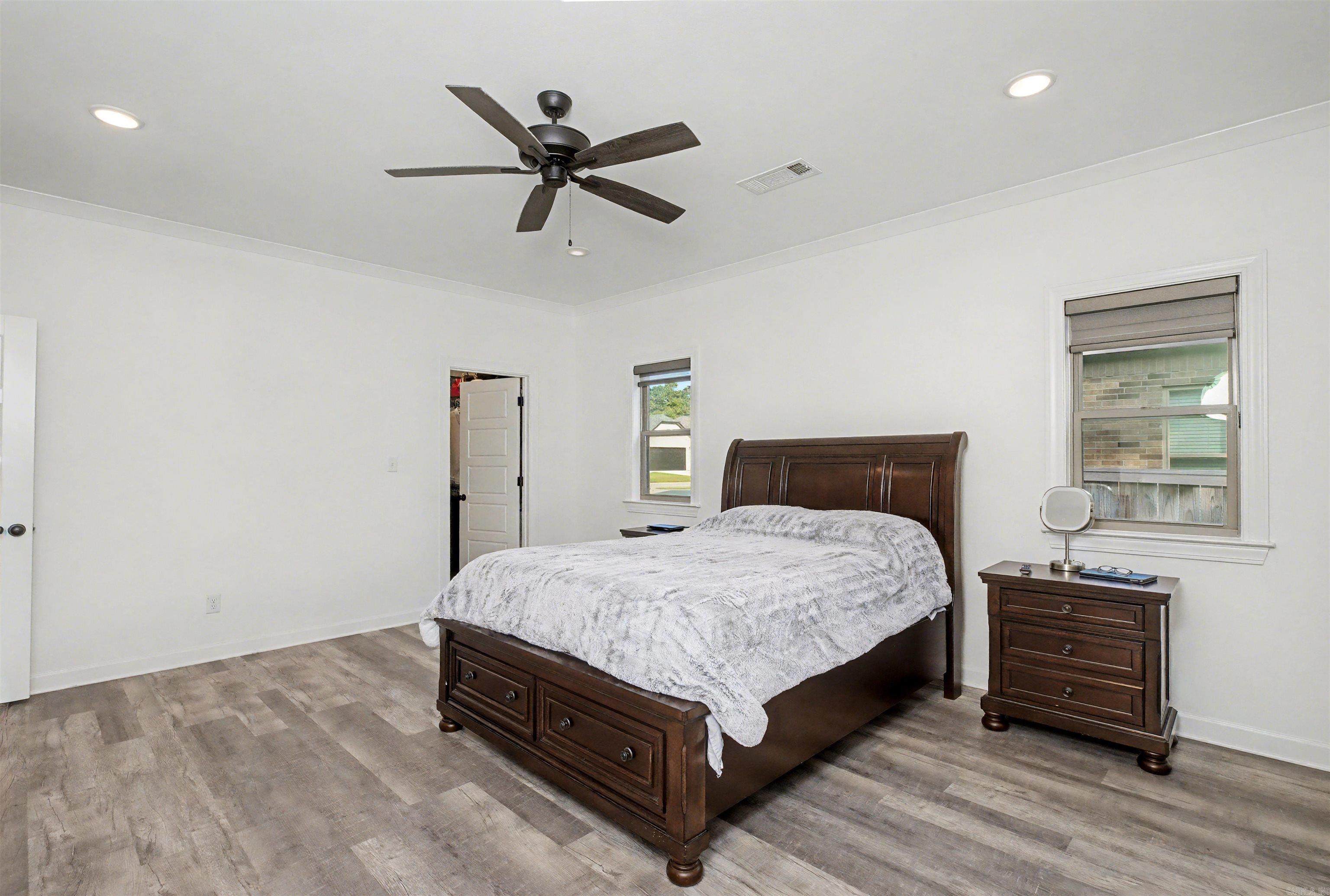 LEGACY POINTE - Residential