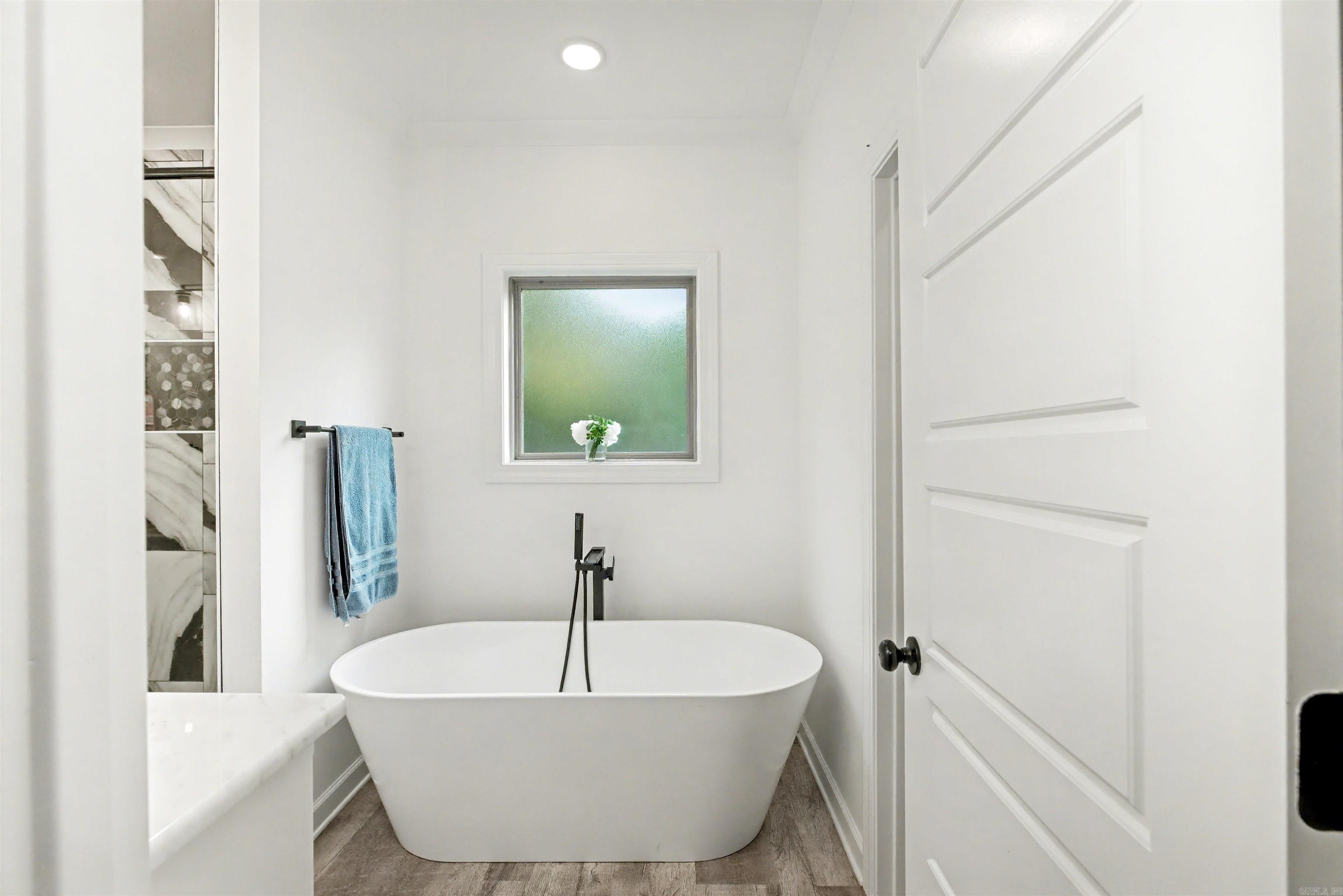 LEGACY POINTE - Residential