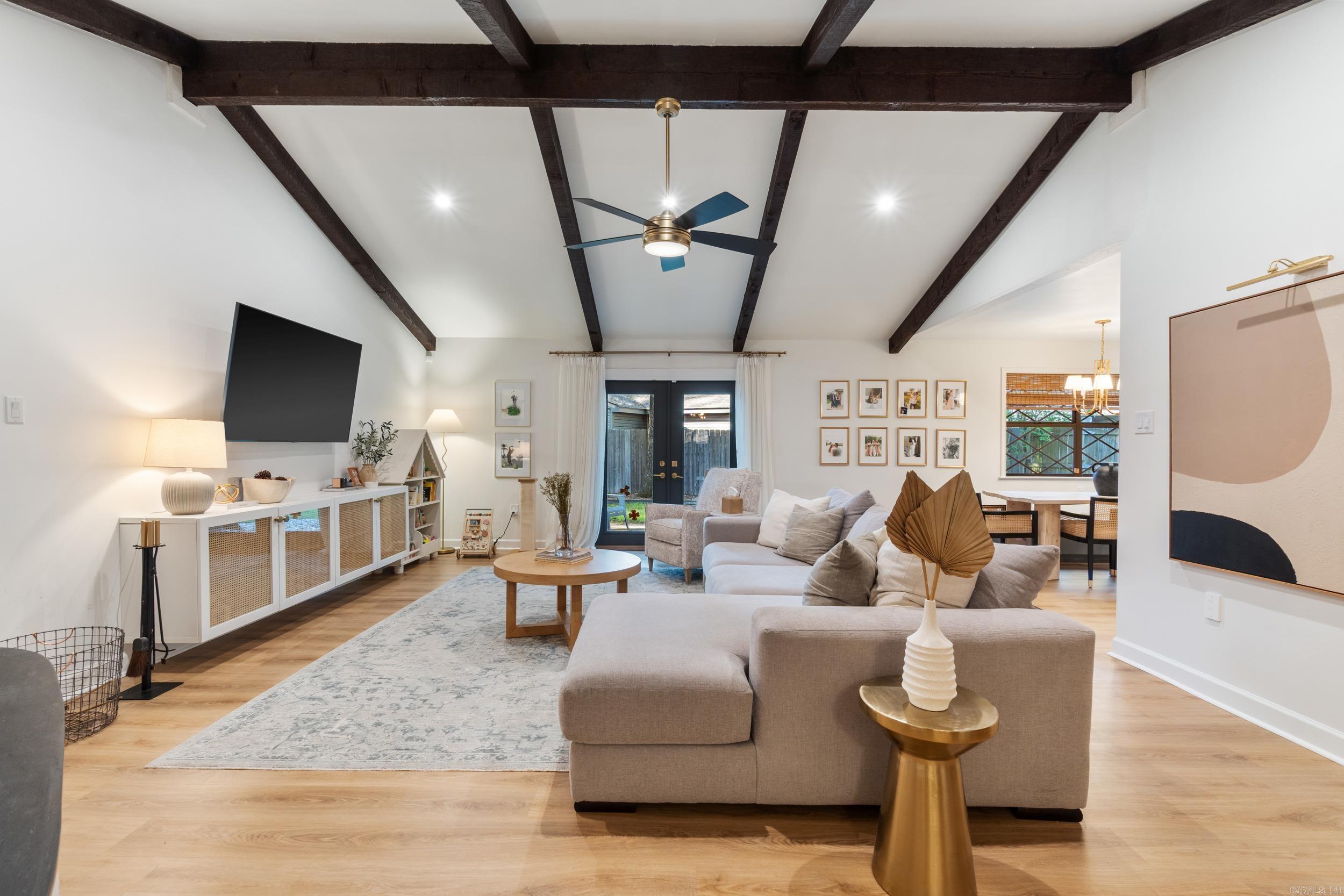 SMOKING OAKS ADD - Residential