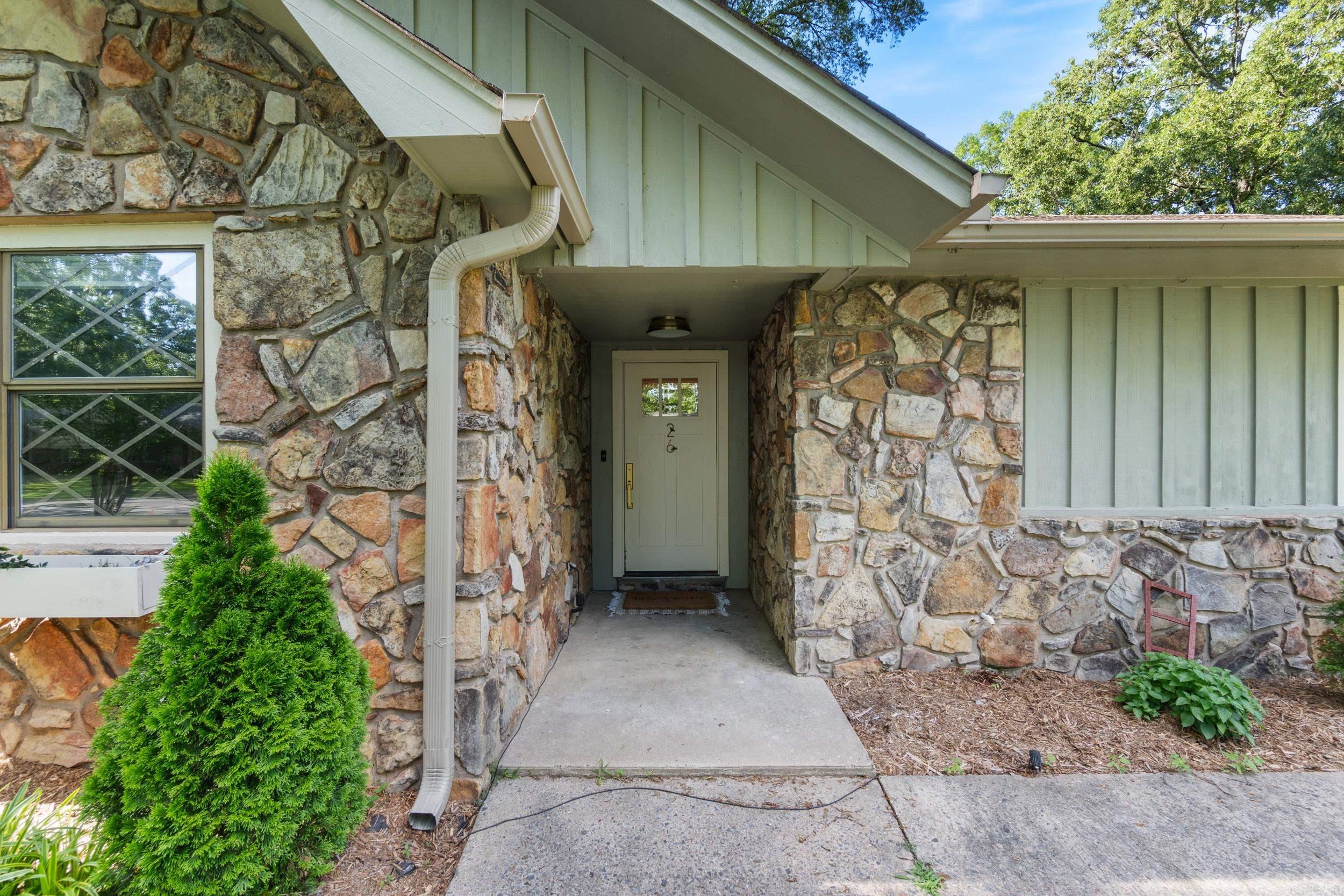 SMOKING OAKS ADD - Residential