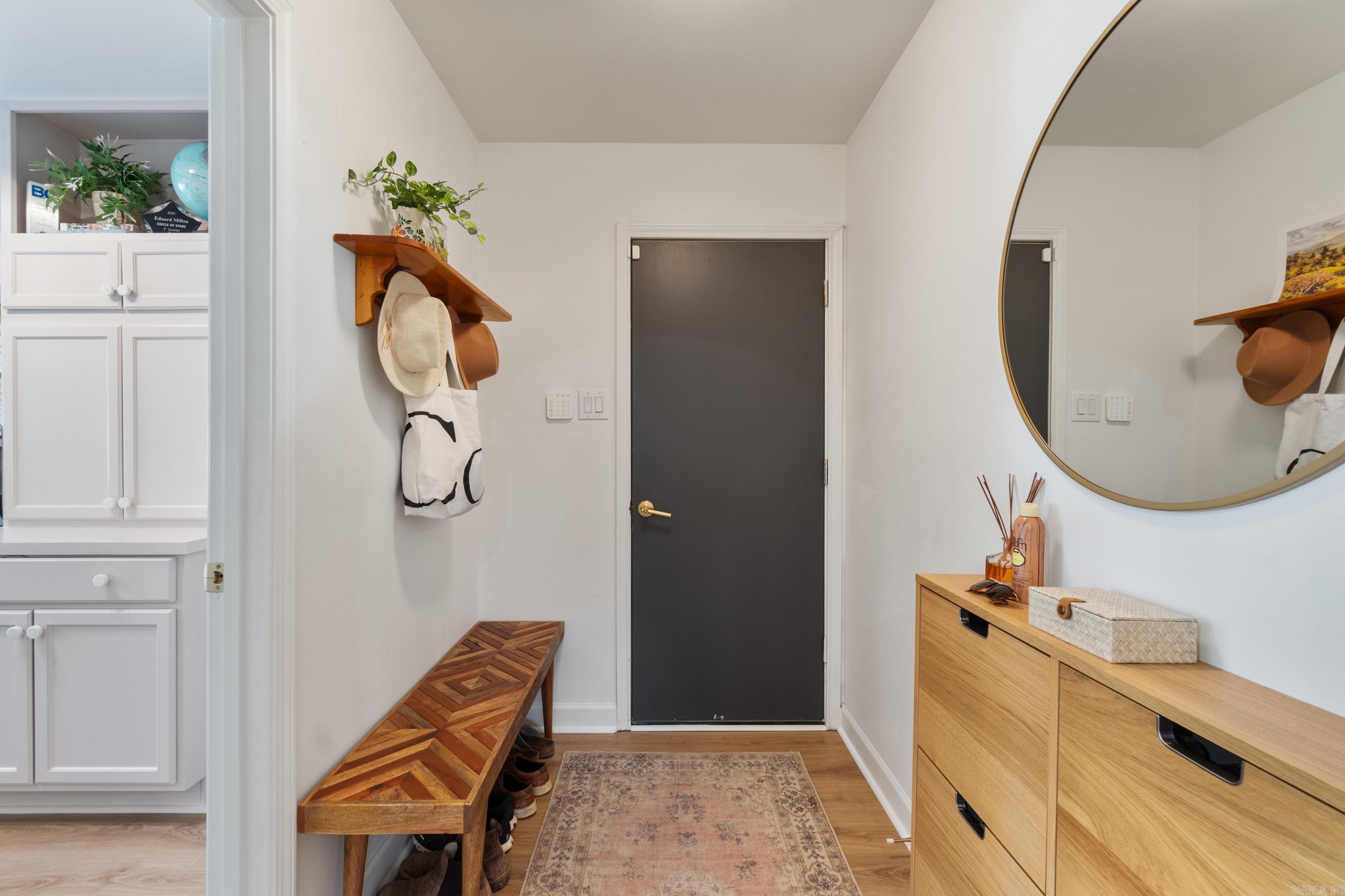 SMOKING OAKS ADD - Residential