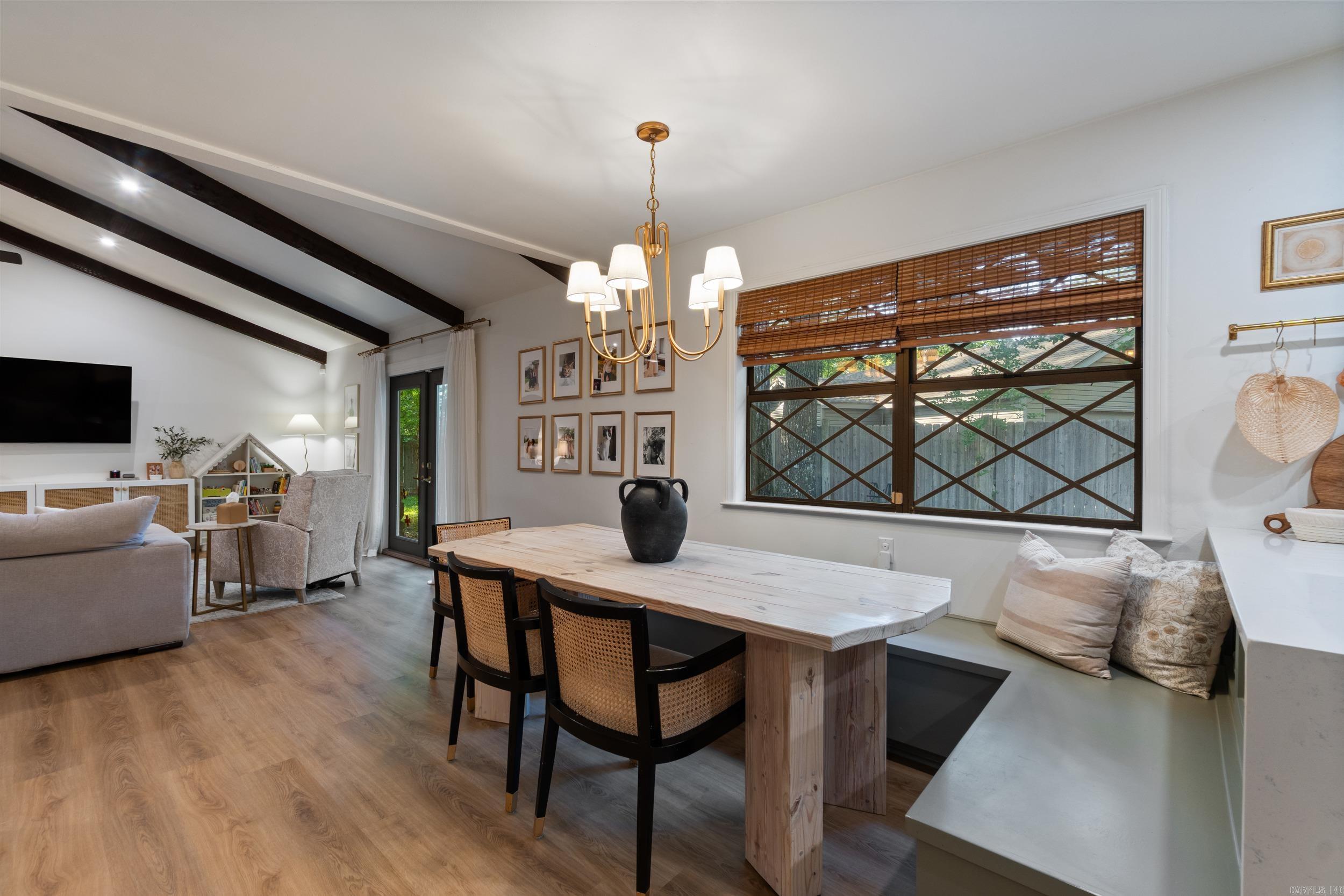 SMOKING OAKS ADD - Residential
