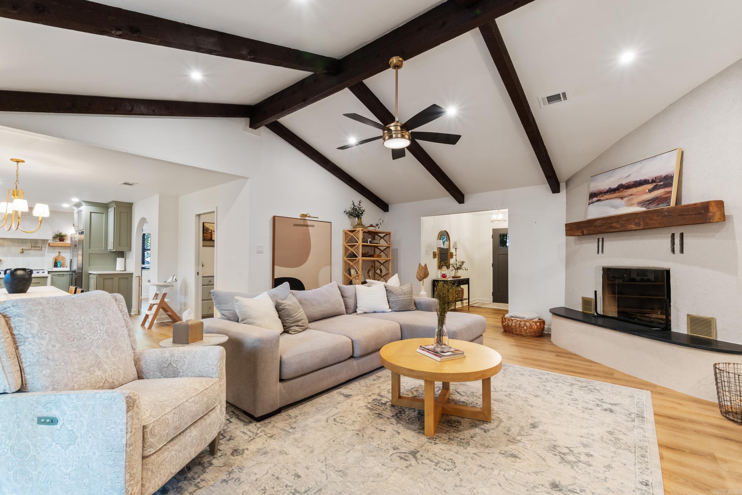 SMOKING OAKS ADD - Residential