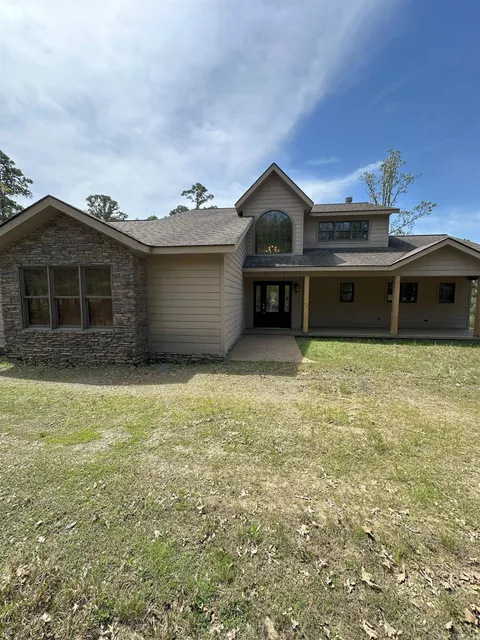 MLS: 25015271