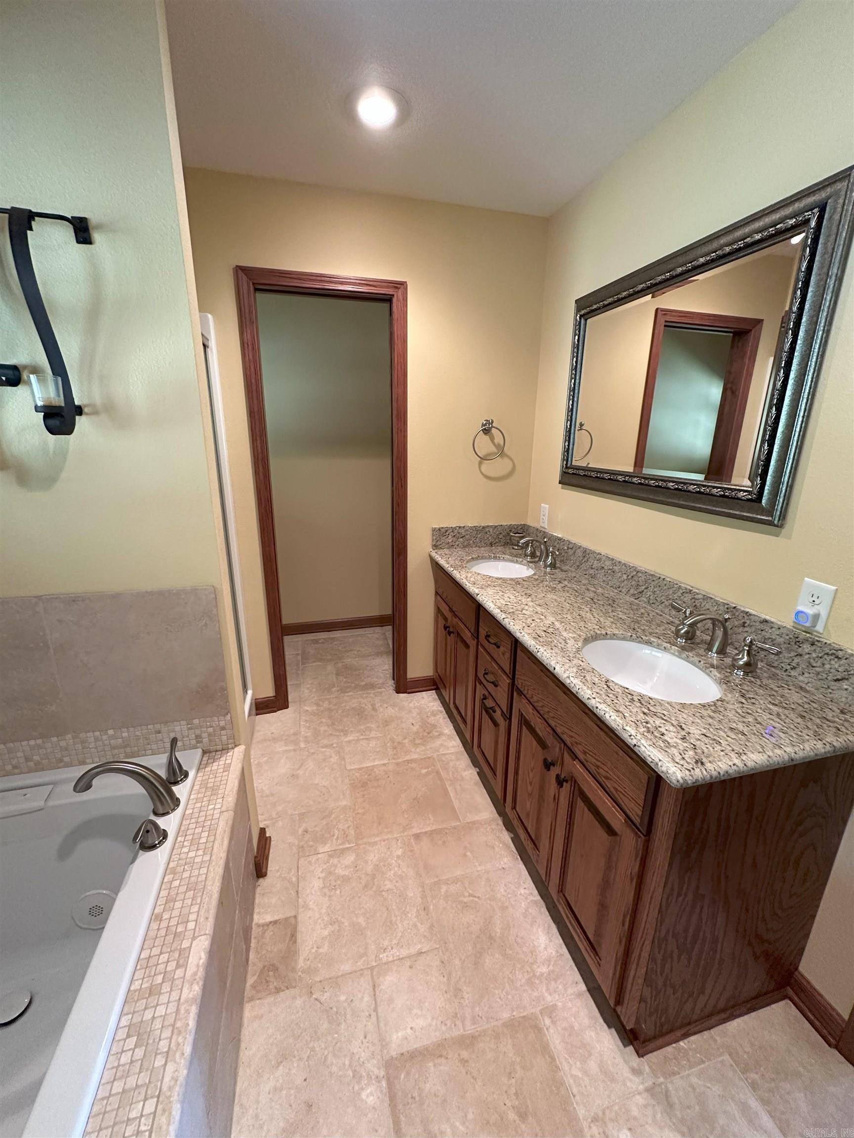 Island Shores Phase 2 - Residential