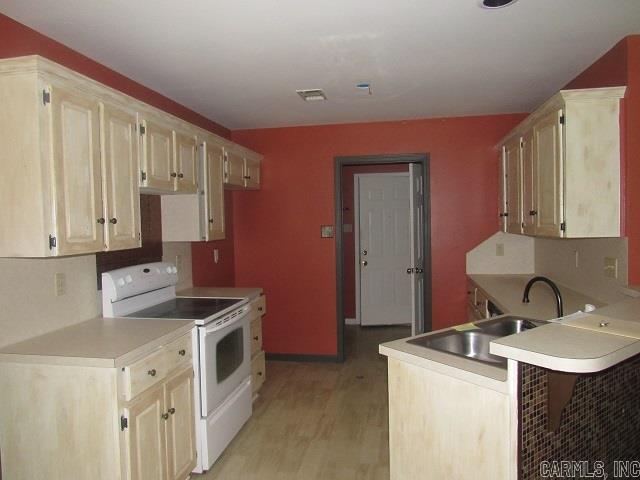 Fox Run I - Residential