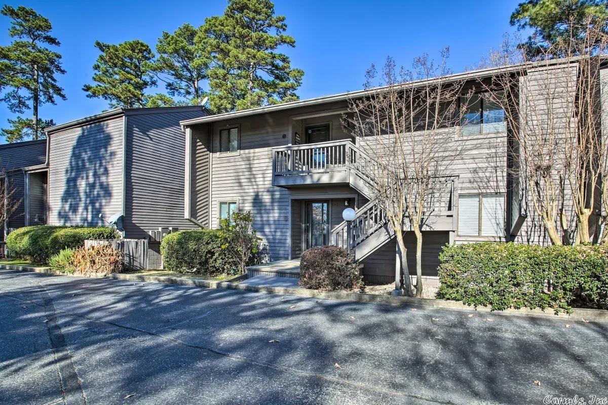 Fully Furnished Condo w/ Boat Slip. Minimum 12 month lease with all Utilities and POA dues paid. This unit has been completely updated and has all new Appliances, Furniture, Washer & Dryer, Flat Screens, Flooring, Paint, Bathrooms, Granite, HVAC and Linear Electric Fireplace. Located over looking the pool and hot tub. This is an upstairs unit with 12 or so stairs to front door. You will appreciate this feature at South Shore Resort. Very quiet and private on the top floor.