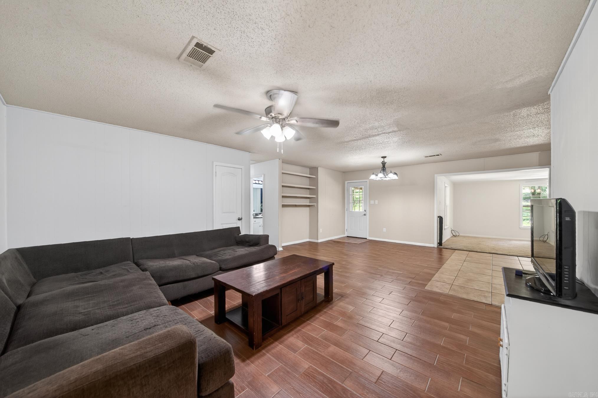 NORTH RIDGE - Residential