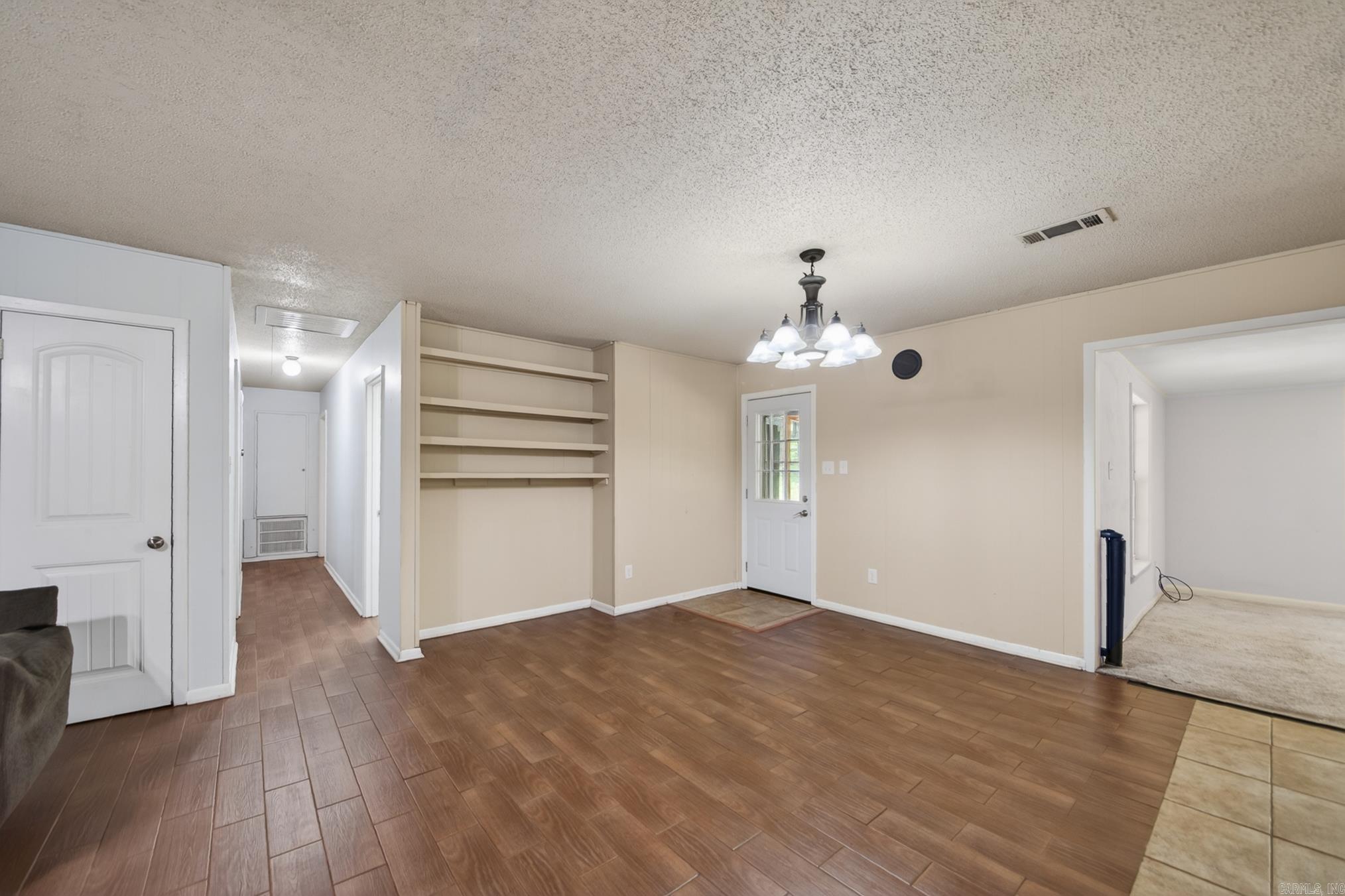 NORTH RIDGE - Residential
