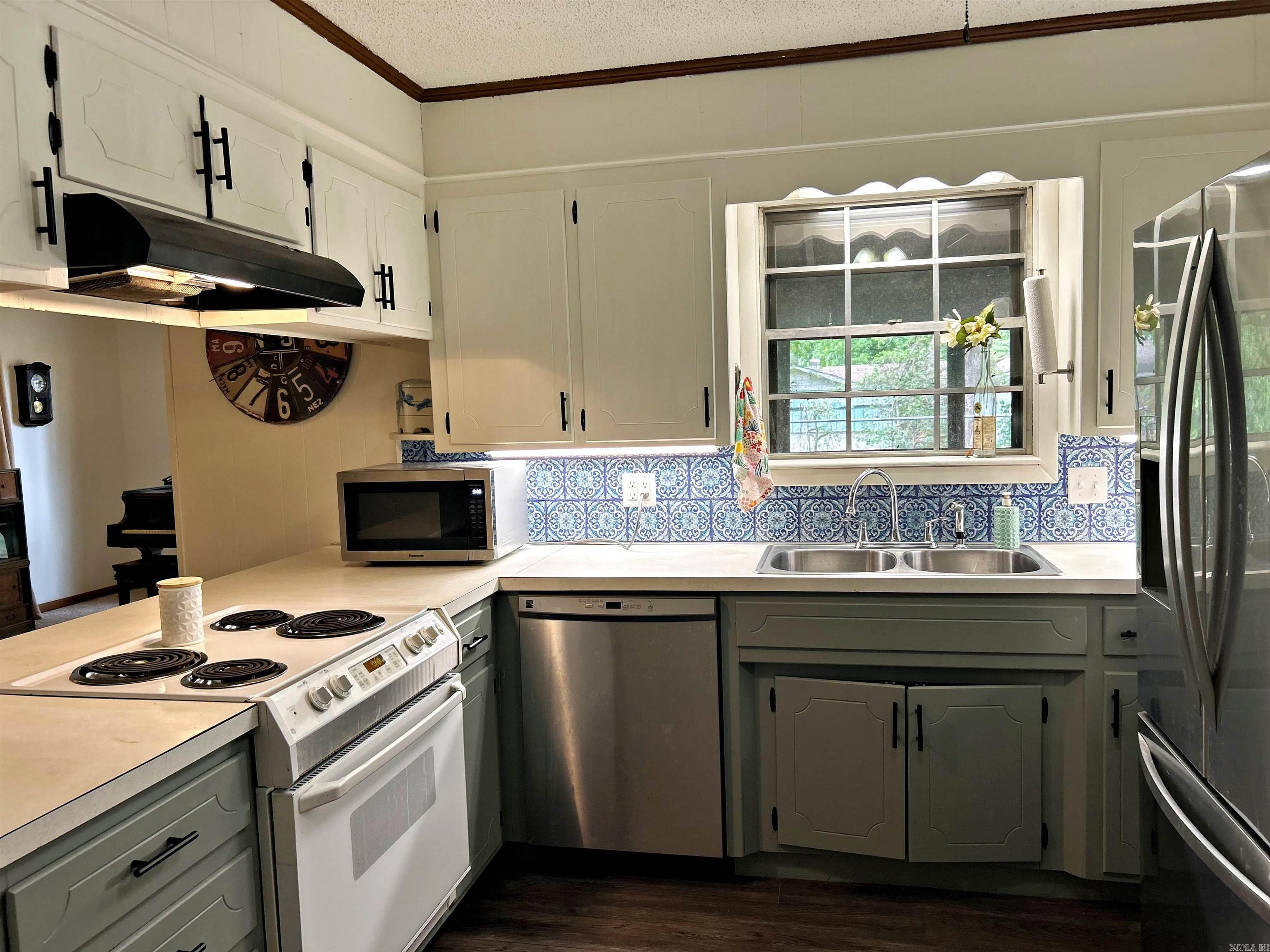 GARY ADDN - Residential