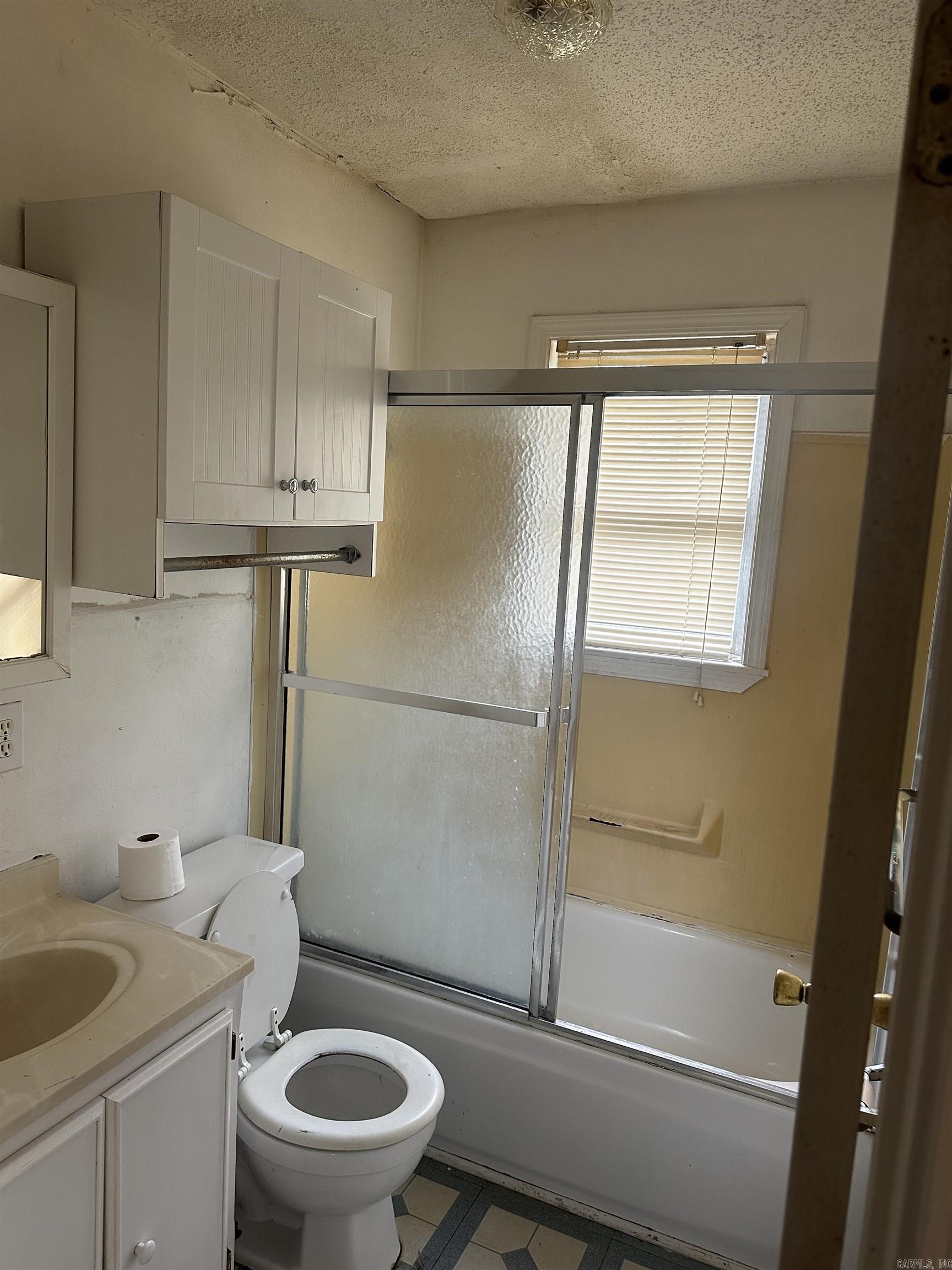 BARROW JOHN - Residential