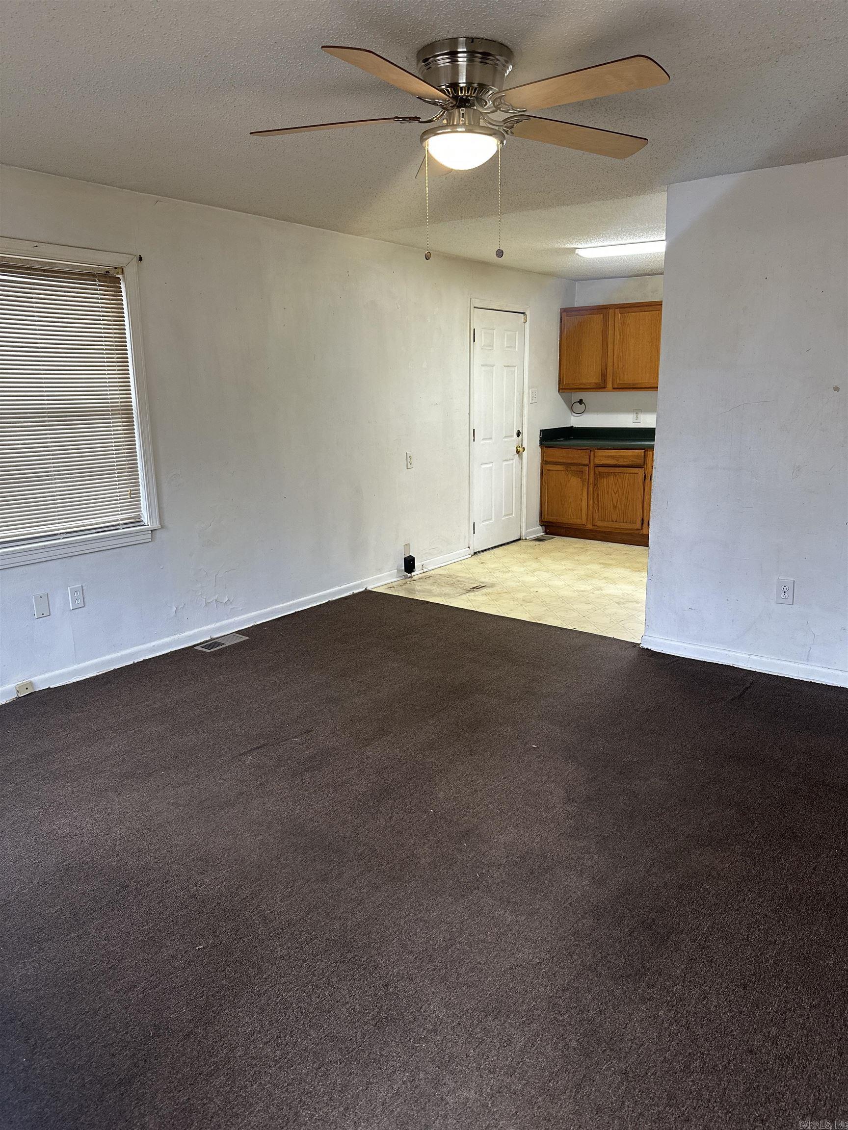 BARROW JOHN - Residential