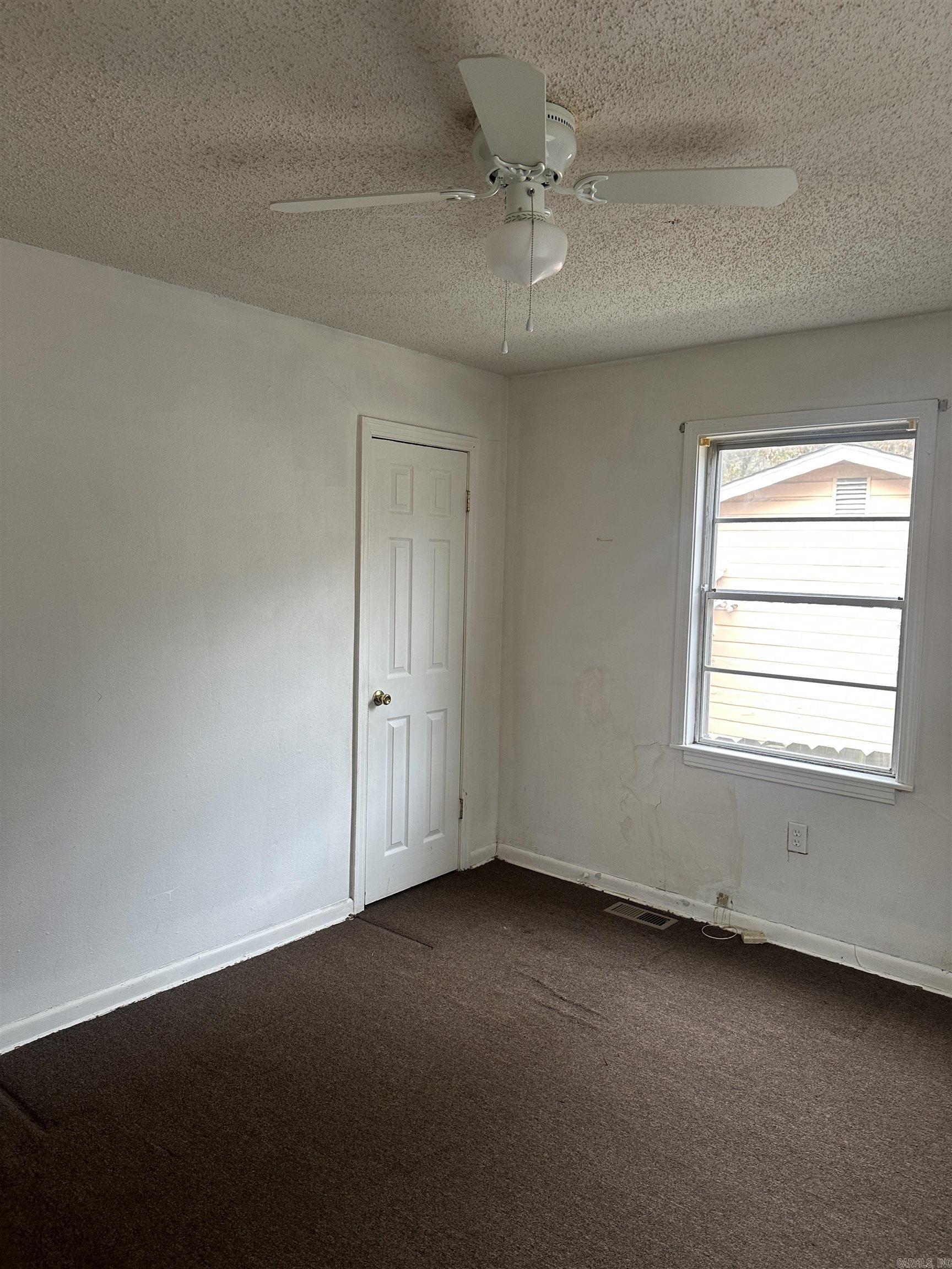 BARROW JOHN - Residential