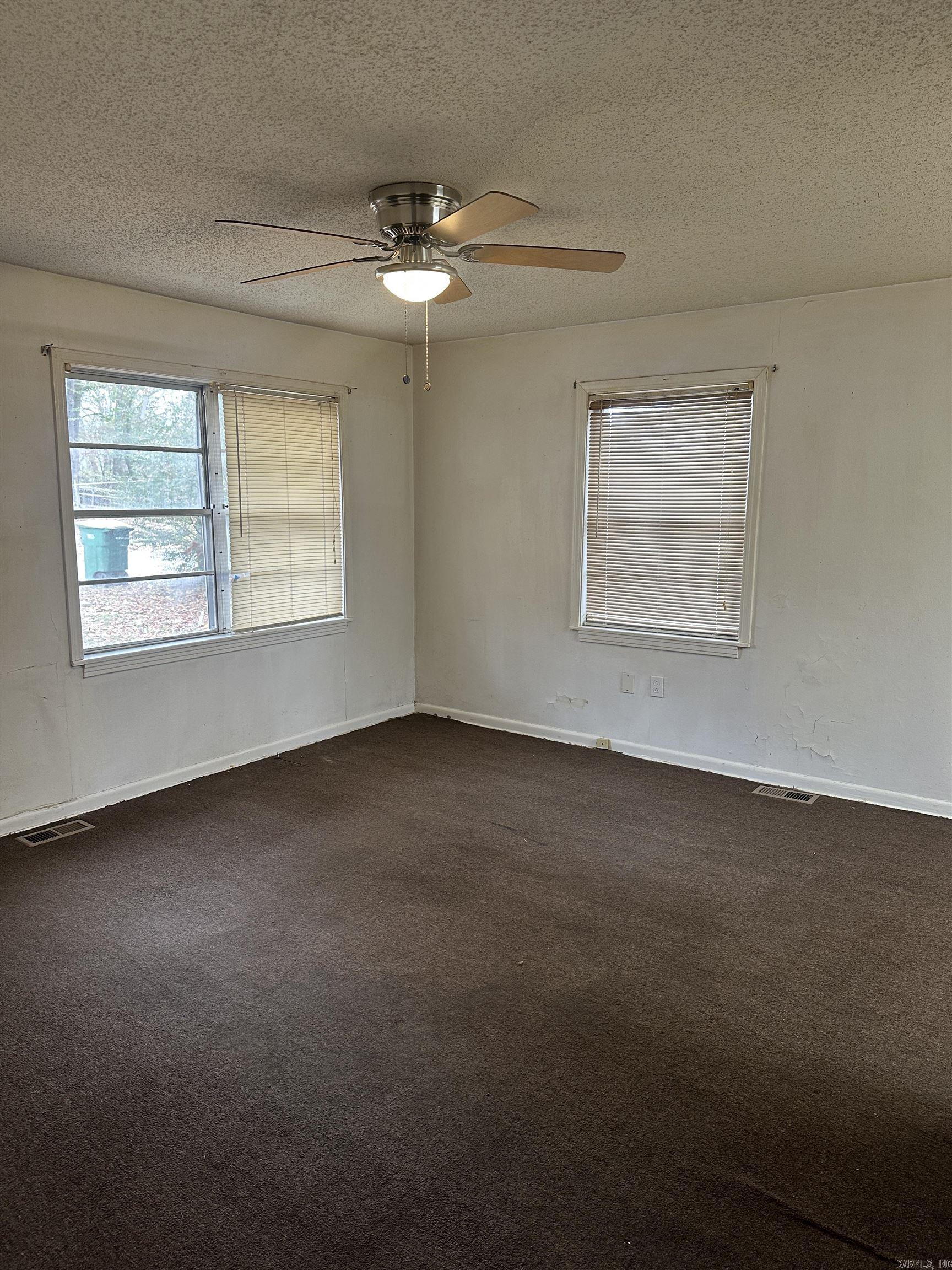 BARROW JOHN - Residential