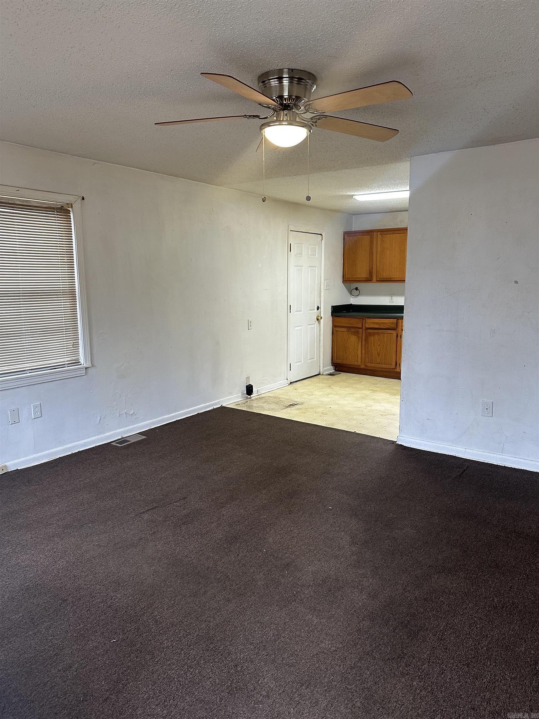 BARROW JOHN - Residential