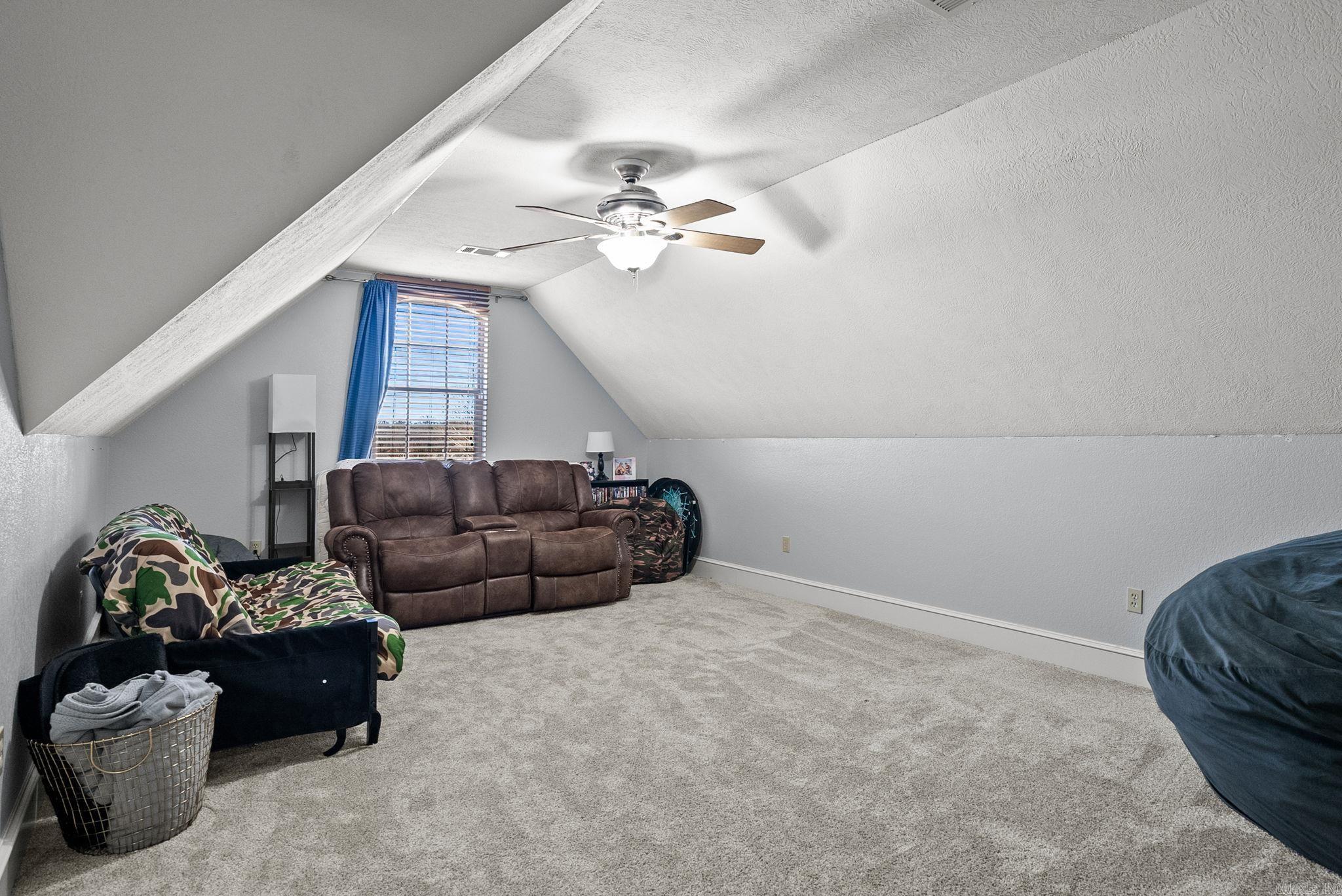 SIMMENTAL VALLEY - Residential