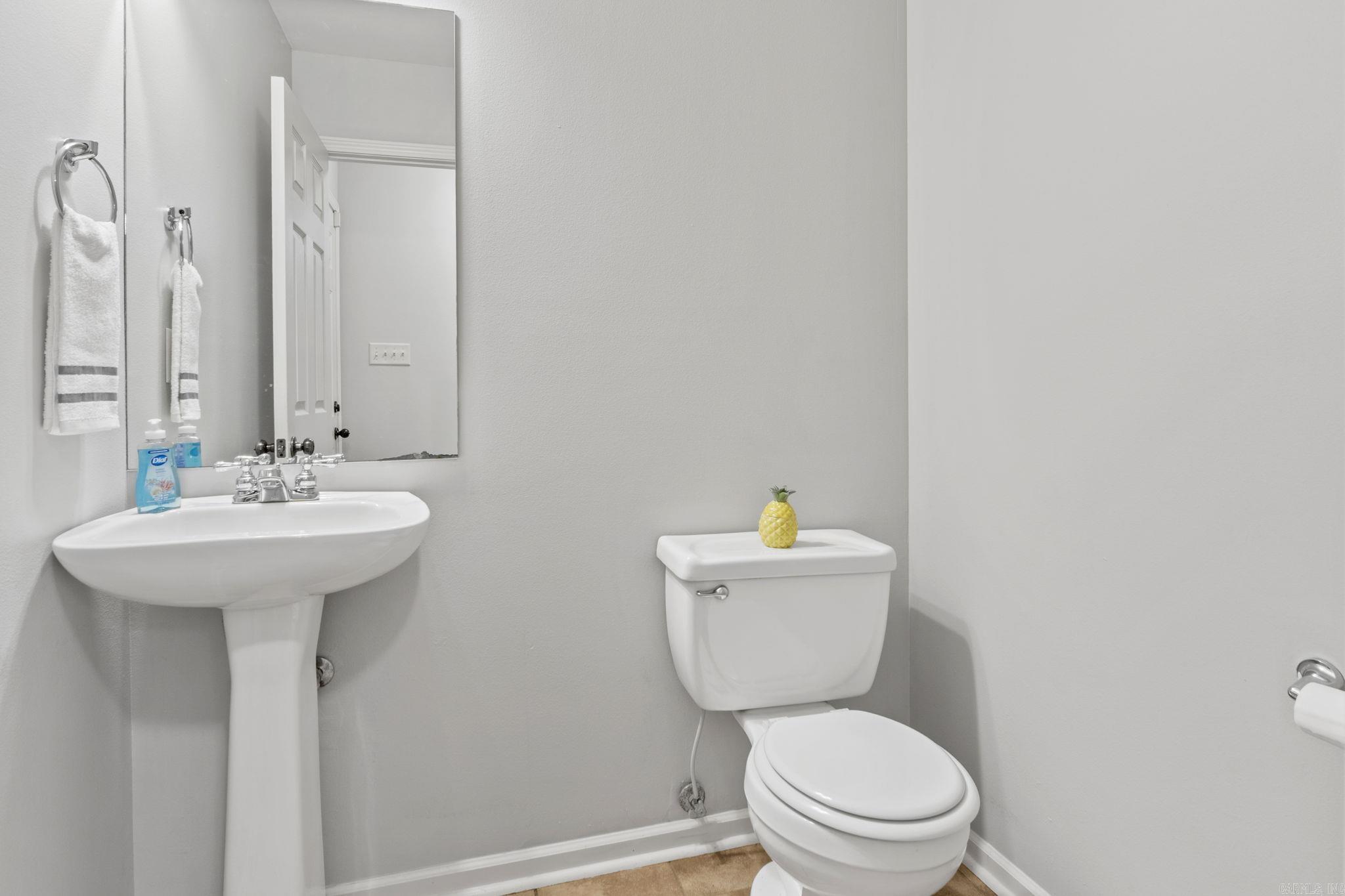 HARTFORD HILLS - Residential