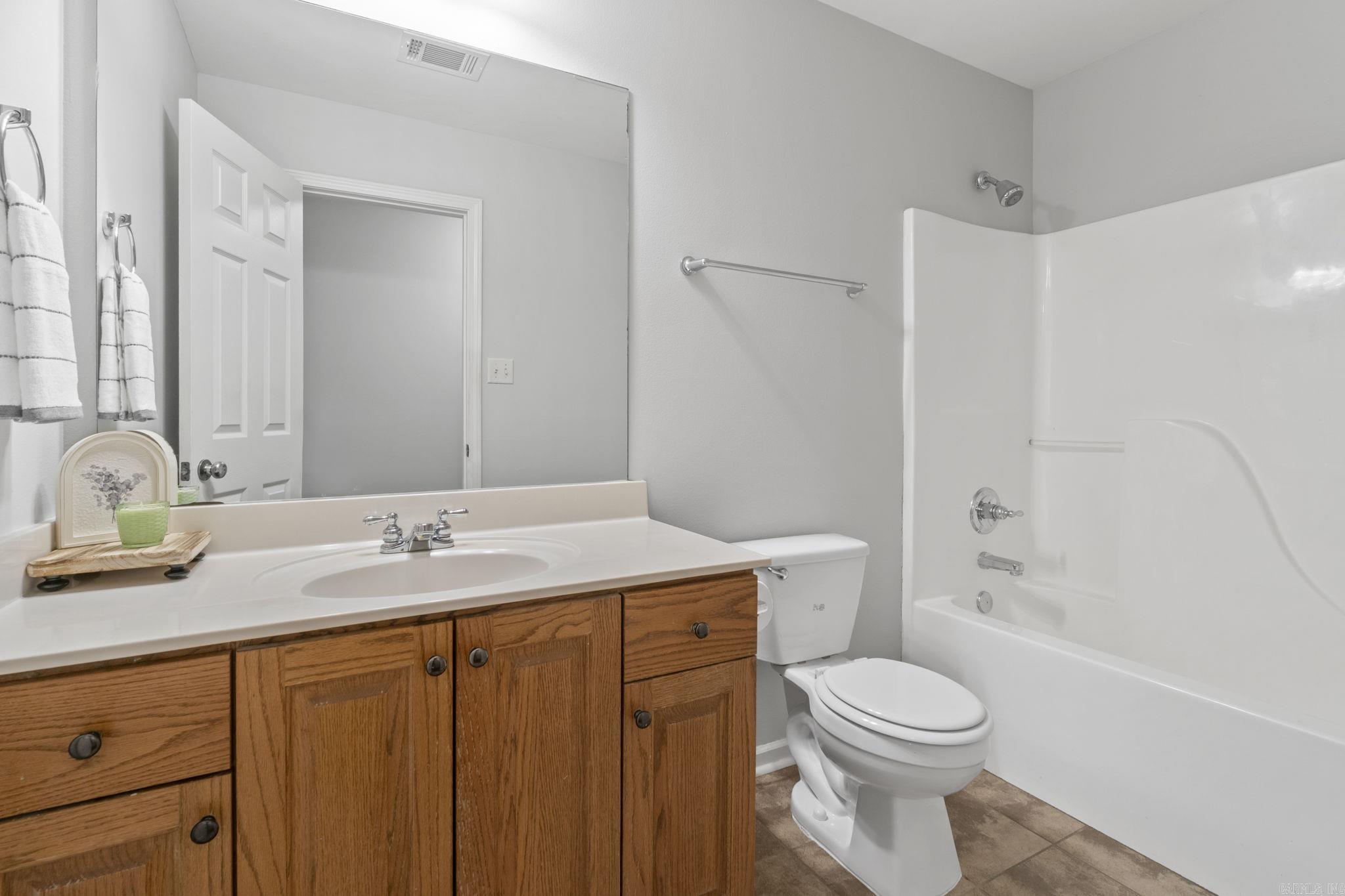 HARTFORD HILLS - Residential