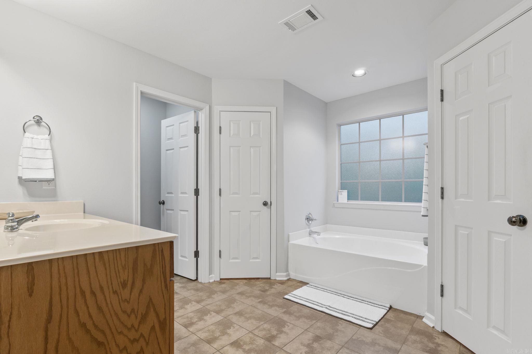 HARTFORD HILLS - Residential