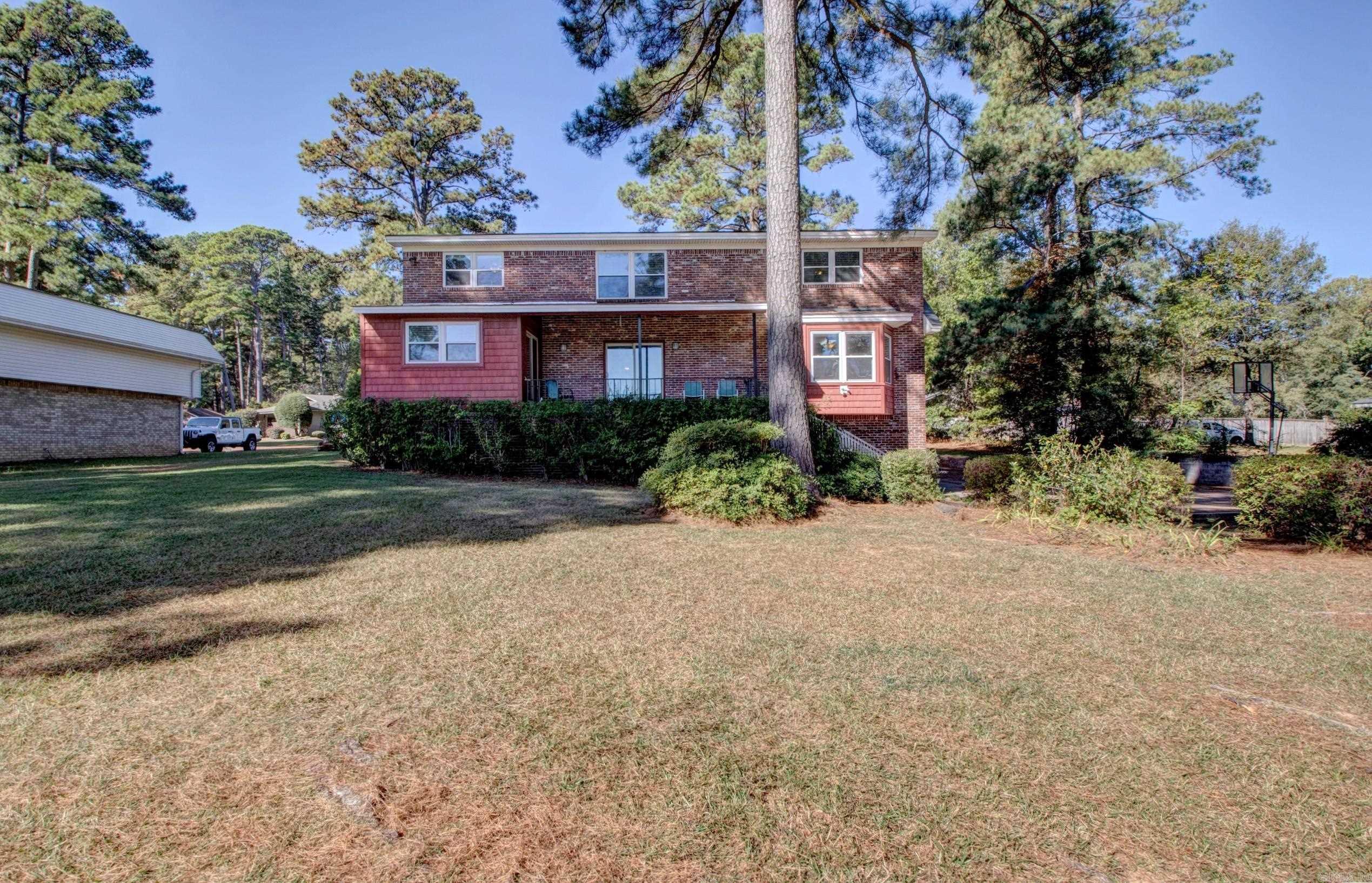 FOXWOOD J - Residential