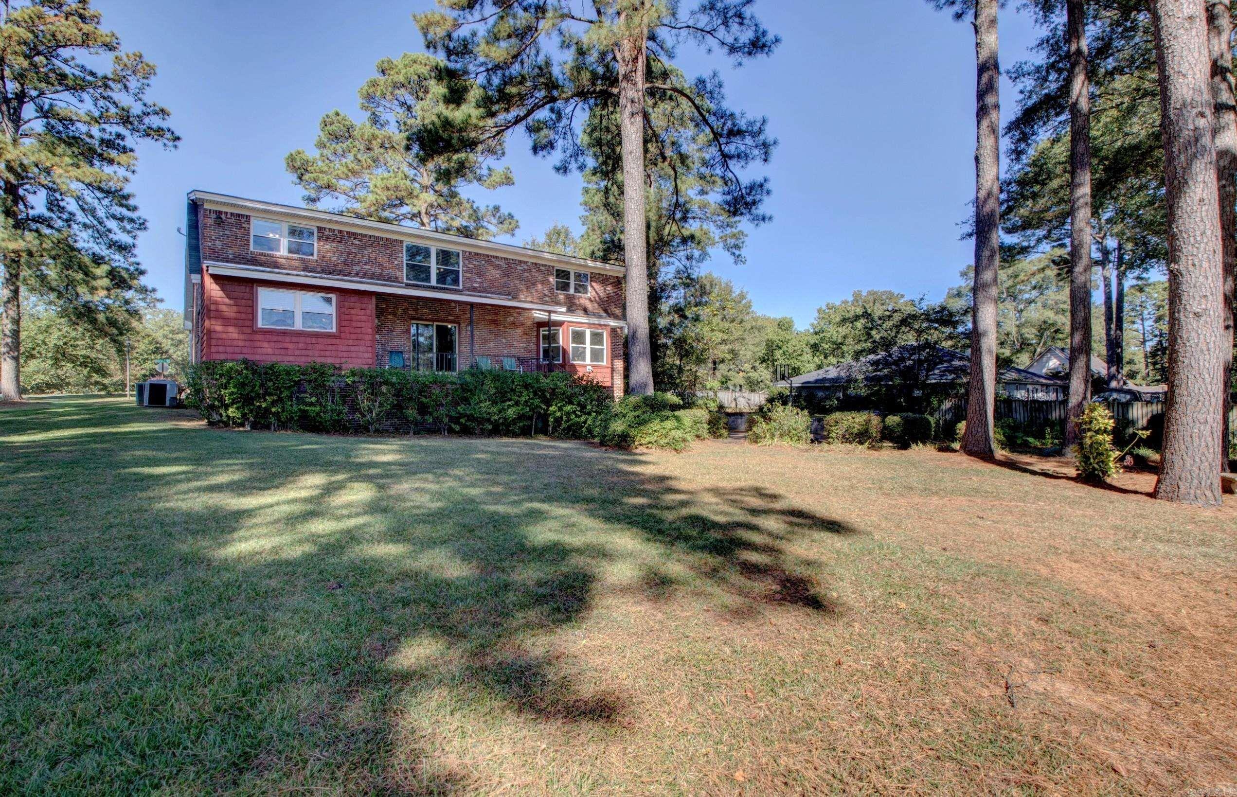 FOXWOOD J - Residential