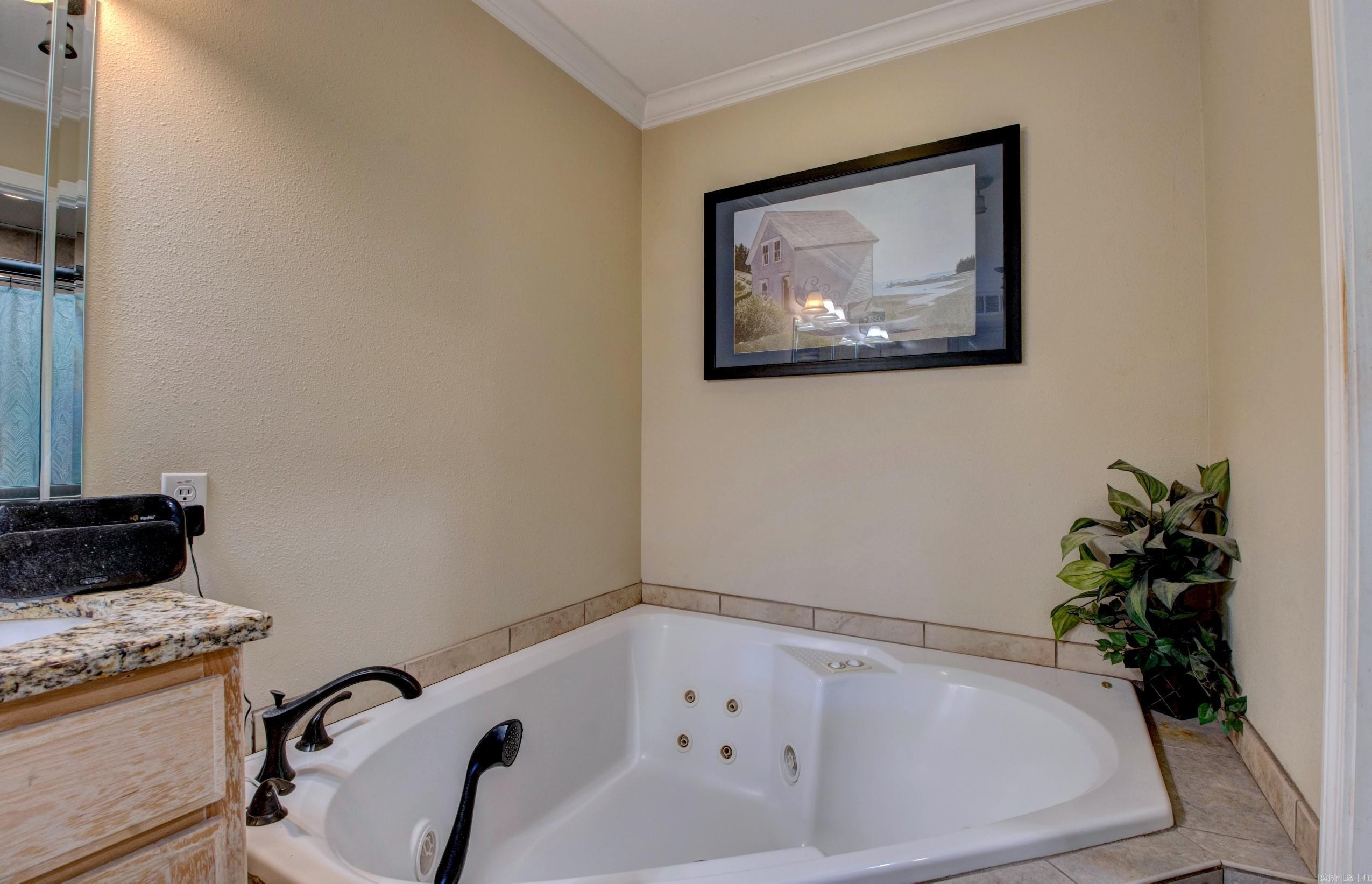 FOXWOOD J - Residential