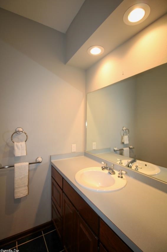 BALTANAS - Residential