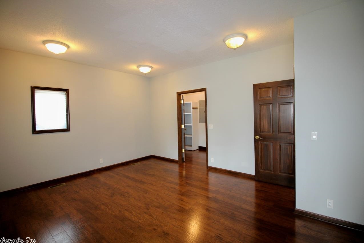 BALTANAS - Residential