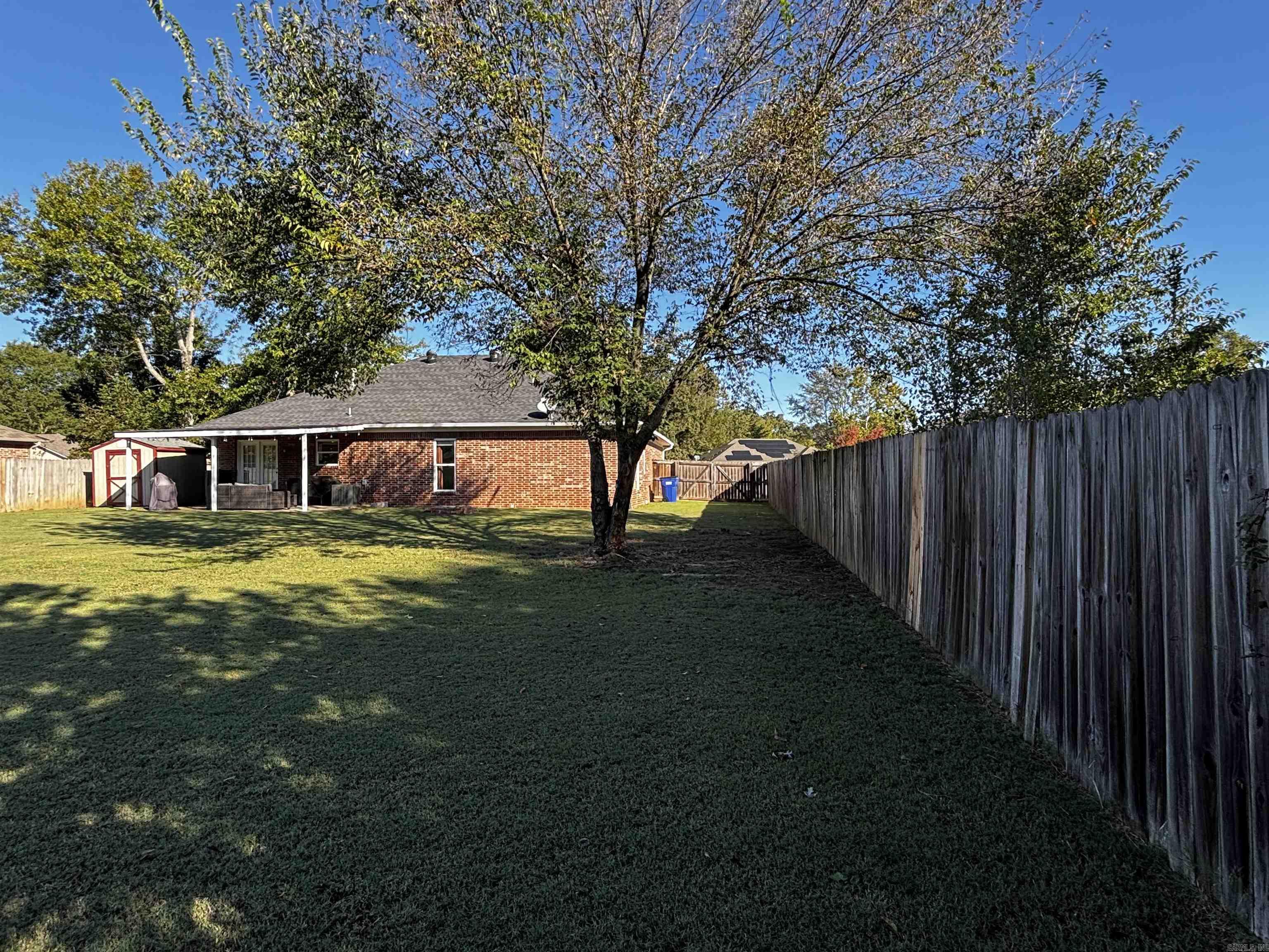 WEST POINTE - Residential