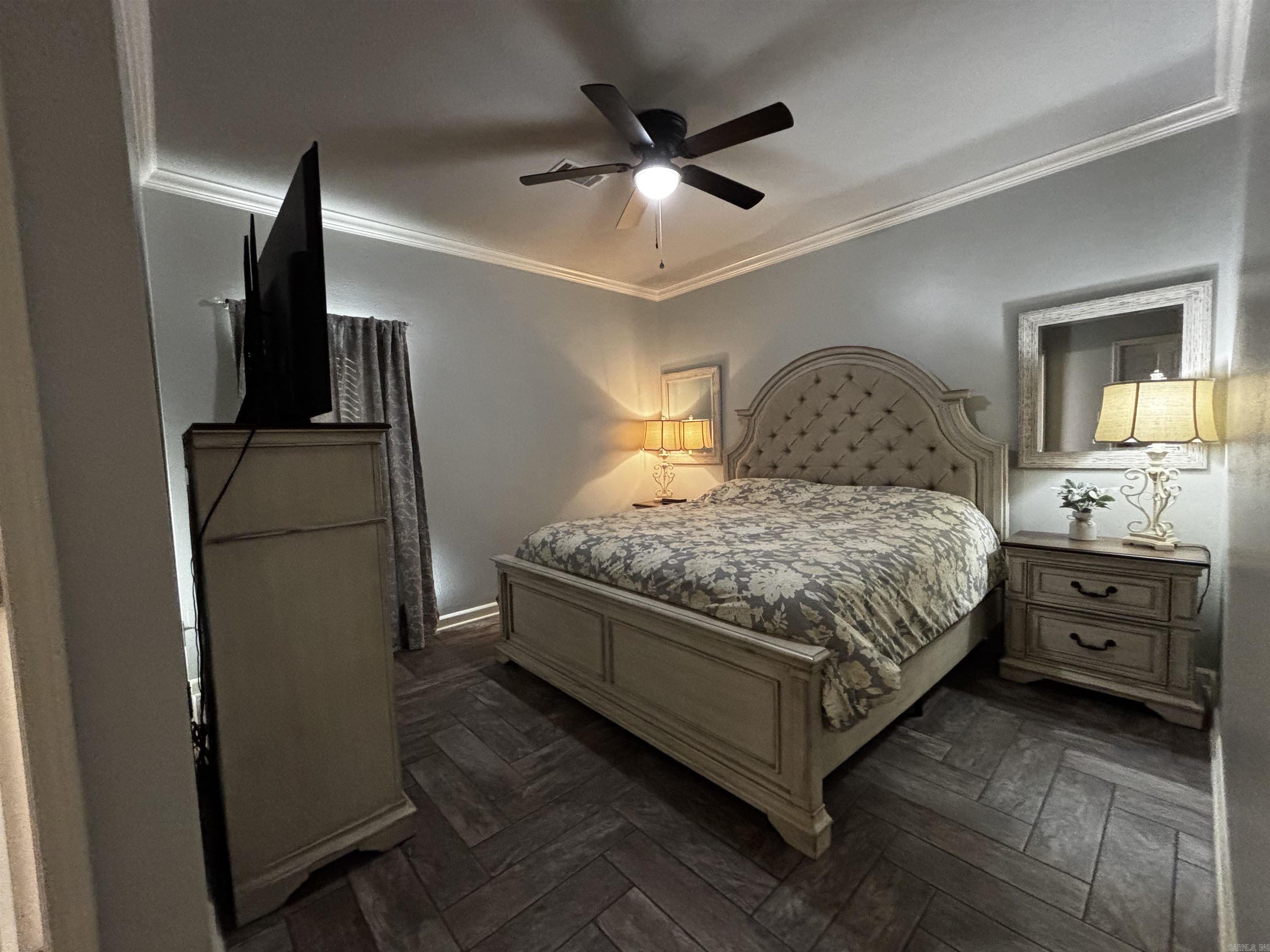 WEST POINTE - Residential