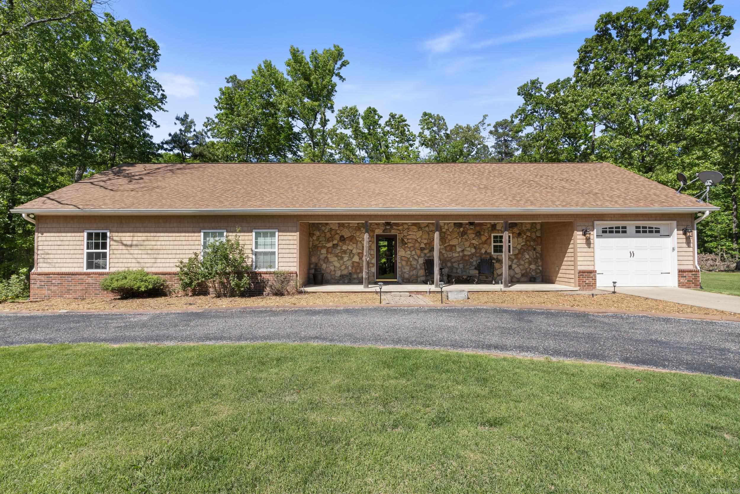 DOGWOOD TRAIL ESTATES - Residential